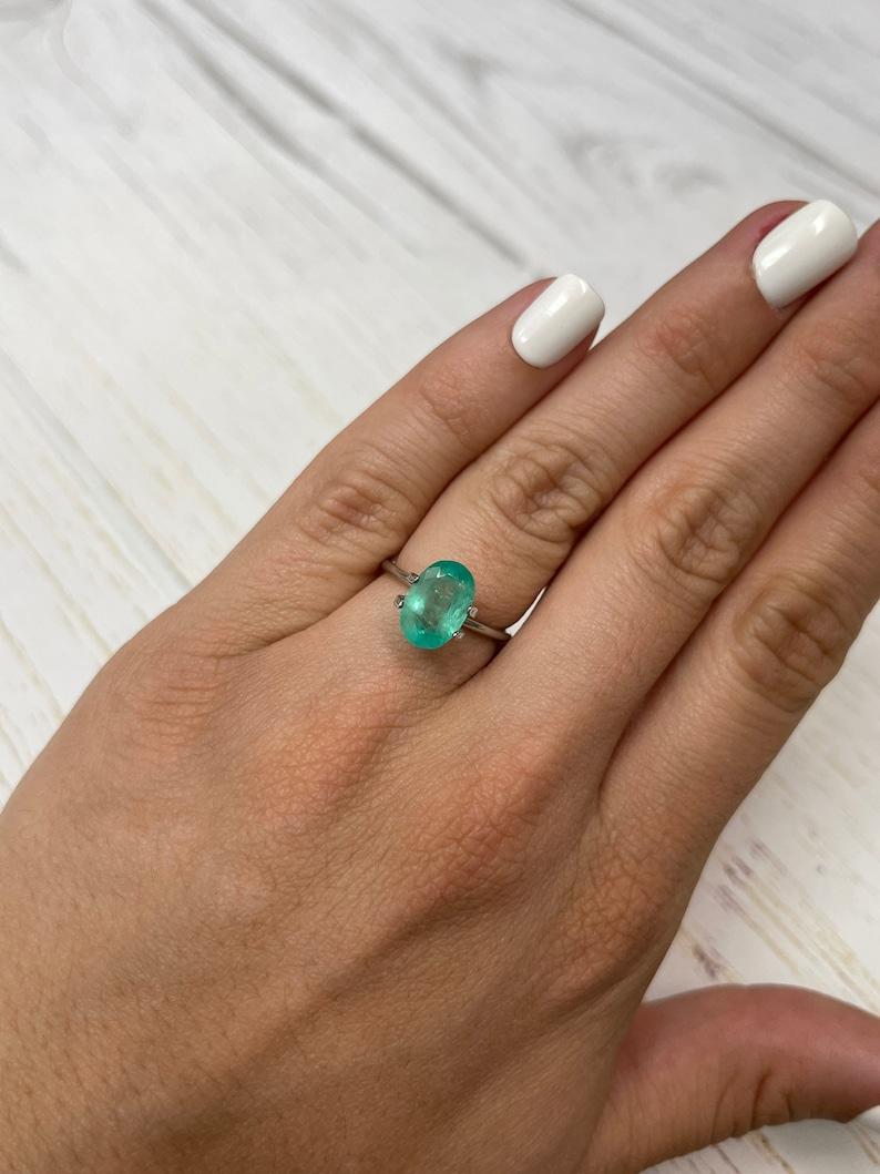 2.83 Carat 11x7mm Pastel Mint Green Colombian Emerald Oval Cut - May Birthstone For Sale 4
