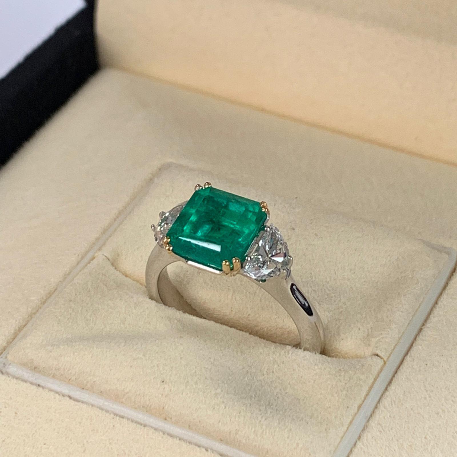 2.83 Carat Colombian Emerald and Diamond Ring 1