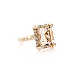 Sunita Nahata Morganite 2.83ct. Fancy Ring in 18KRG with  Diamond.
