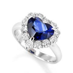 2.83 Carat Natural Sapphire and Diamond Ring Made in Platinum
