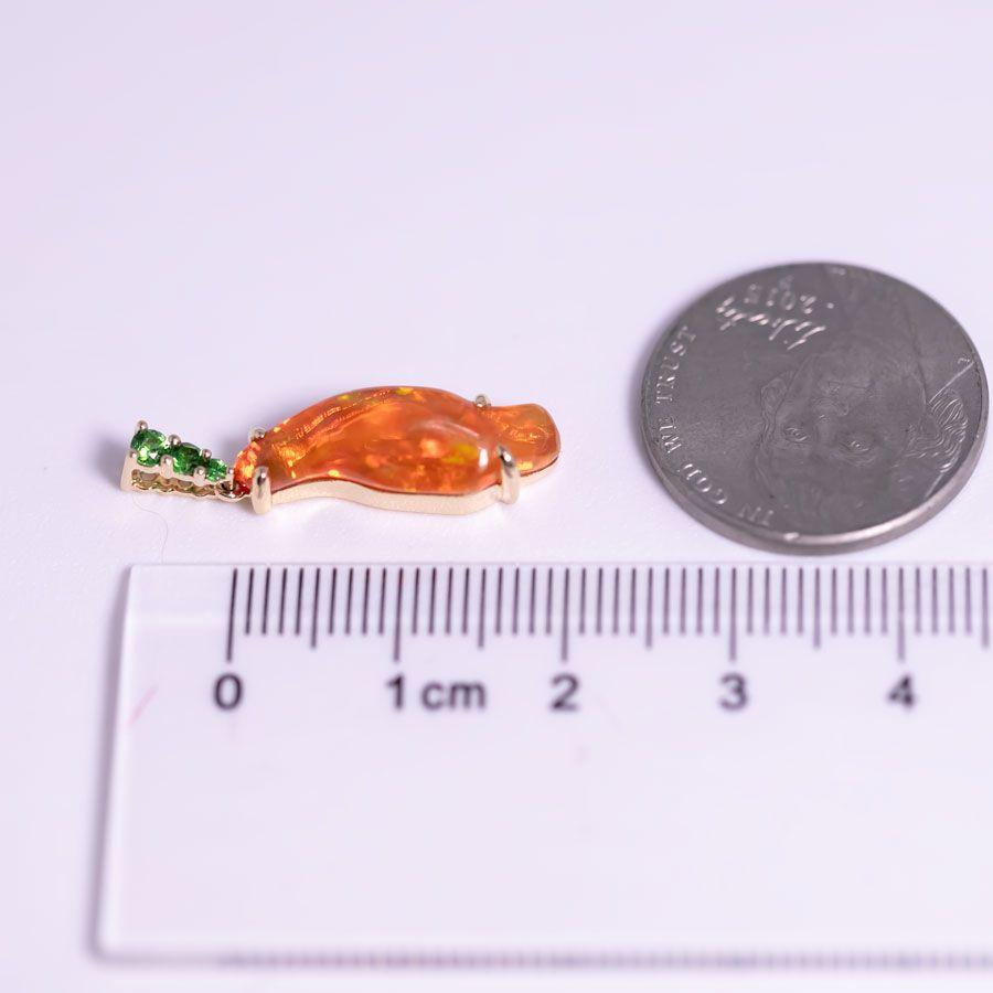 Women's or Men's 2.83 ct Mexican Fire Opal, Tsavorite Necklace 18K Yellow Gold