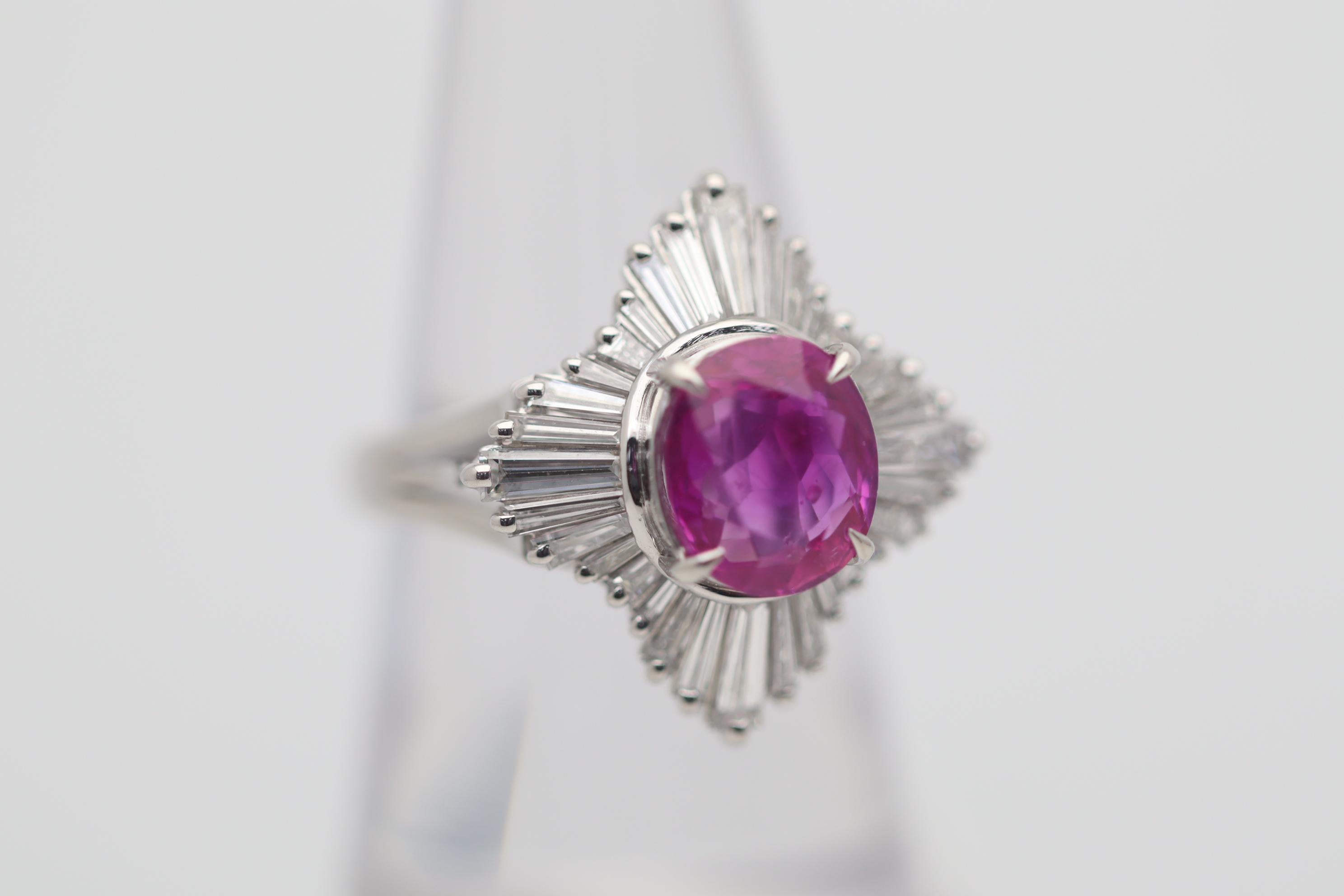 2,84 Karat burmesischer rosafarbener Platinring mit Sapphire-Diamant, GIA-zertifiziert, unbehandelt (Rundschliff) im Angebot