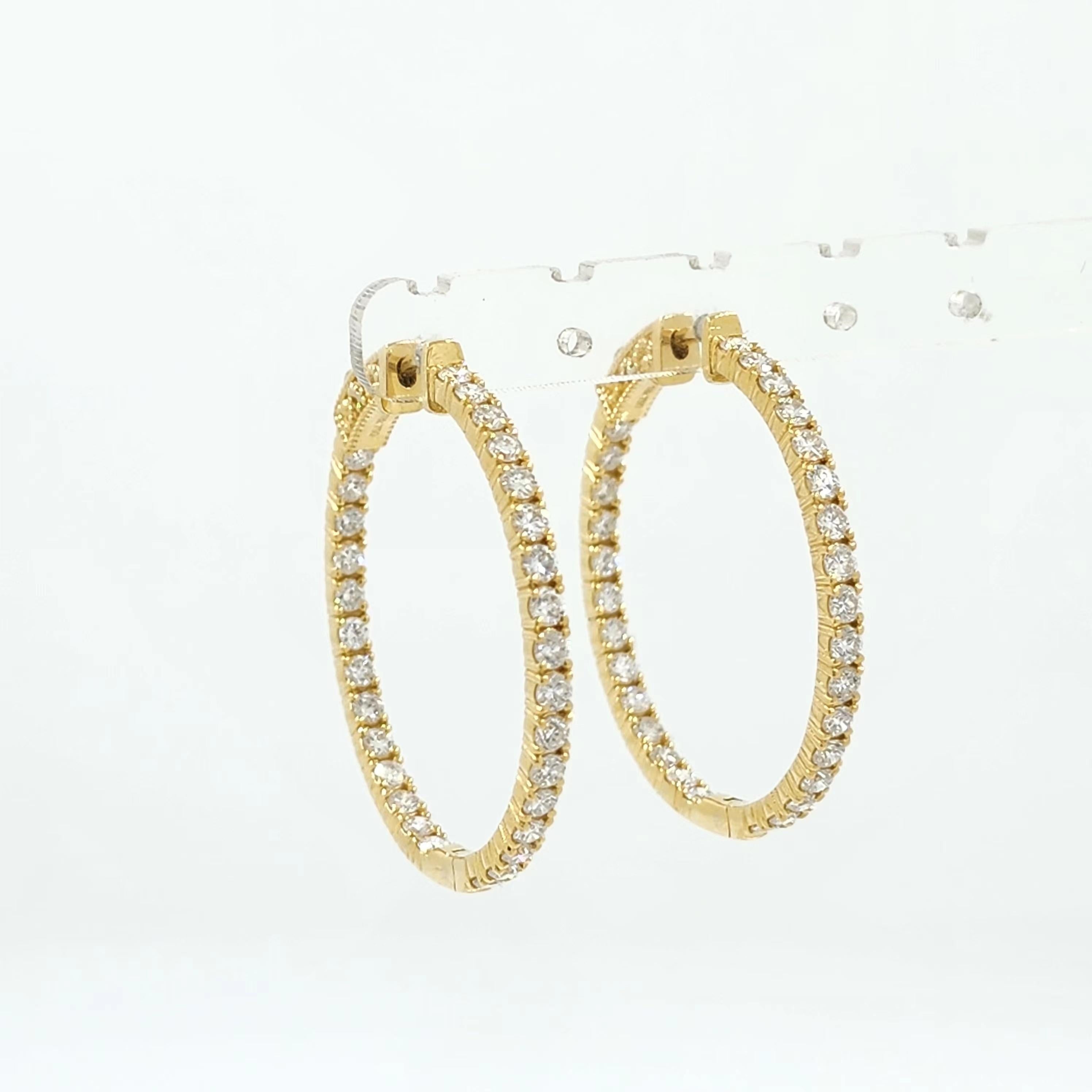 Créoles en or jaune 18 carats et diamants de 2,84 carats Pour femmes en vente