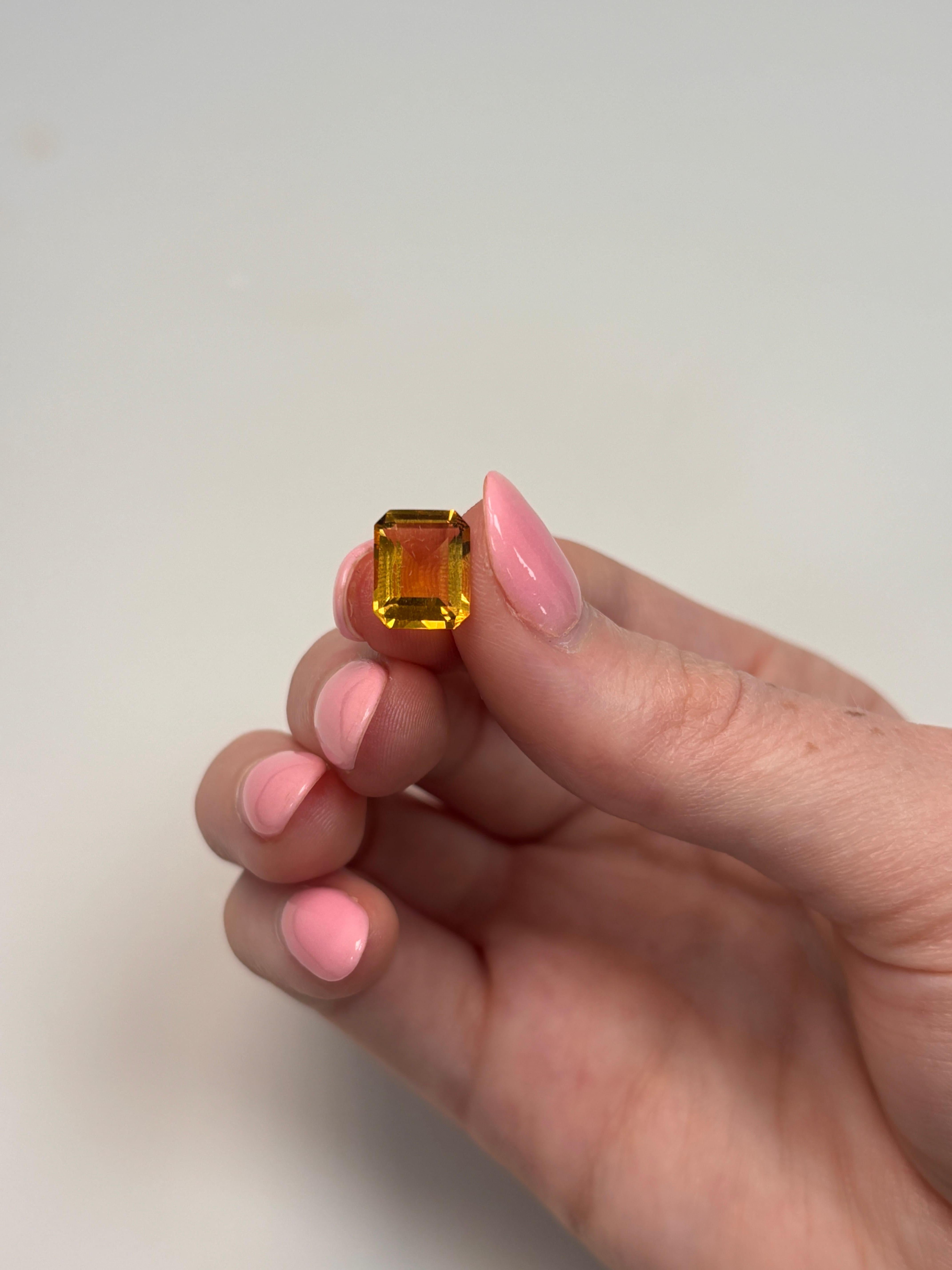 2,84 Karat Smaragd-Schliff Natürlicher Warmer Goldener Citrin Loser Edelstein (Zeitgenössisch) im Angebot