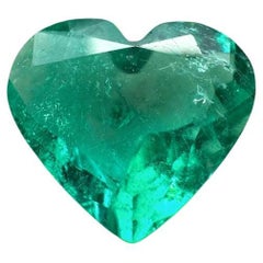 2.84 Carat Heart-Cut Colombian Emerald  Bright Green 10x11 Loose Gemstone