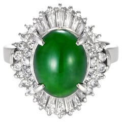 2.84 Karat natürlicher Typ A Jade und Diamantring aus Platin mit Diamanten