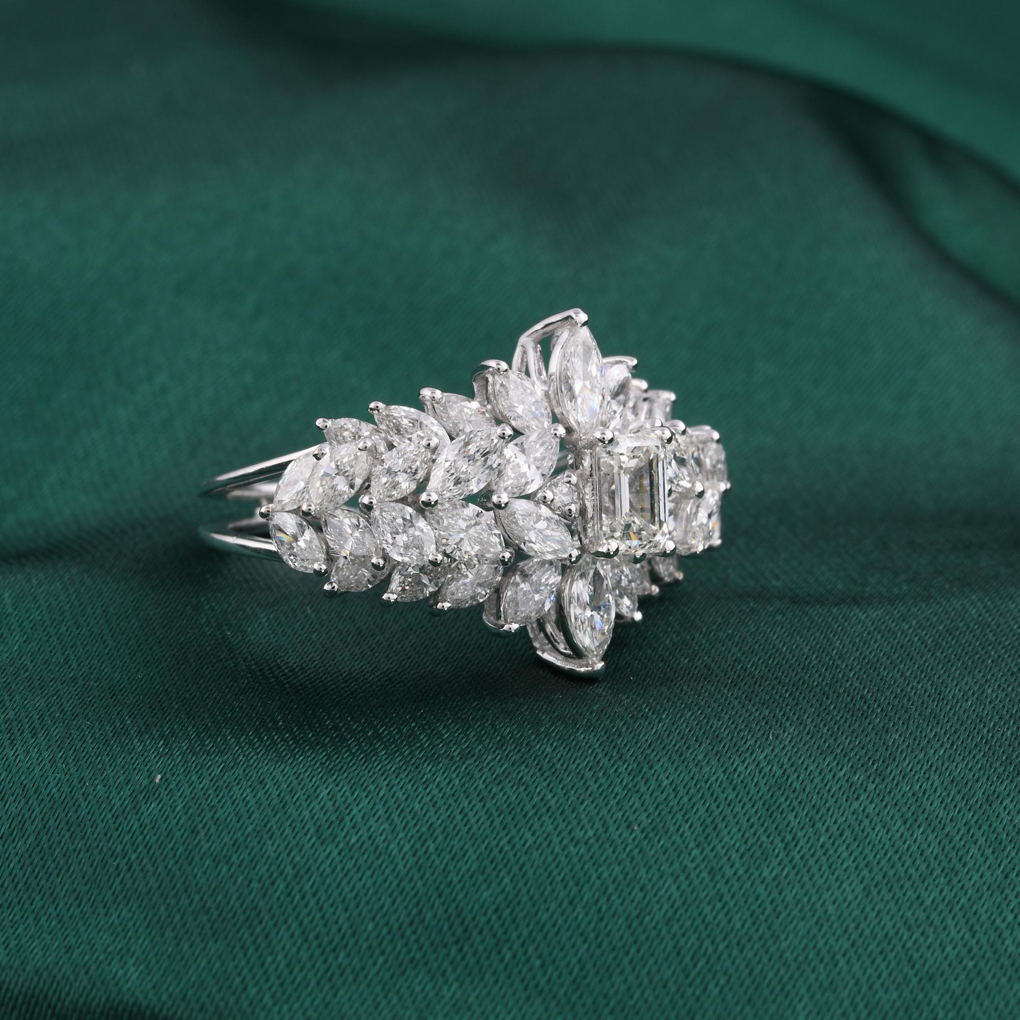 in vendita:  Anello nuziale dichiarato con cluster di diamanti da 2,84 carati SI/H in oro bianco 18 carati 4