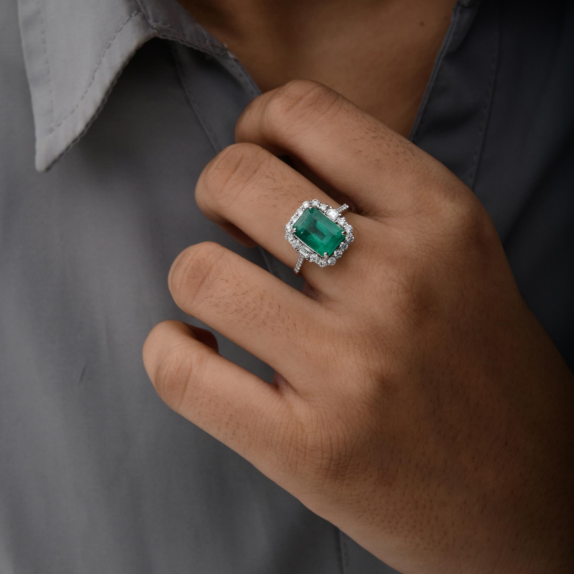 Women's 2.84 Carat Zambian Emerald Ring 0.62 Ct SI/H Diamond 14 Karat White Gold Jewelry For Sale