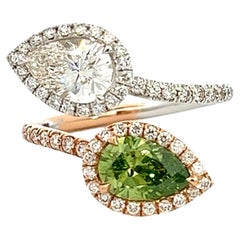 Used 2.84 Total CT Earth Green Pear Brilliant Diamond 18K Rose&White Gold Setting GIA