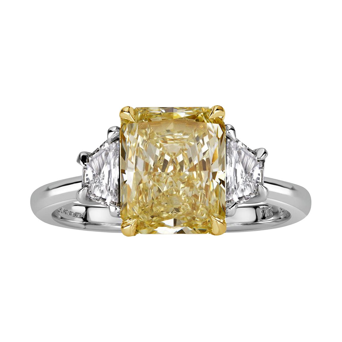 2.84ct Fancy Light Yellow Radiant Cut Diamond Engagement Ring