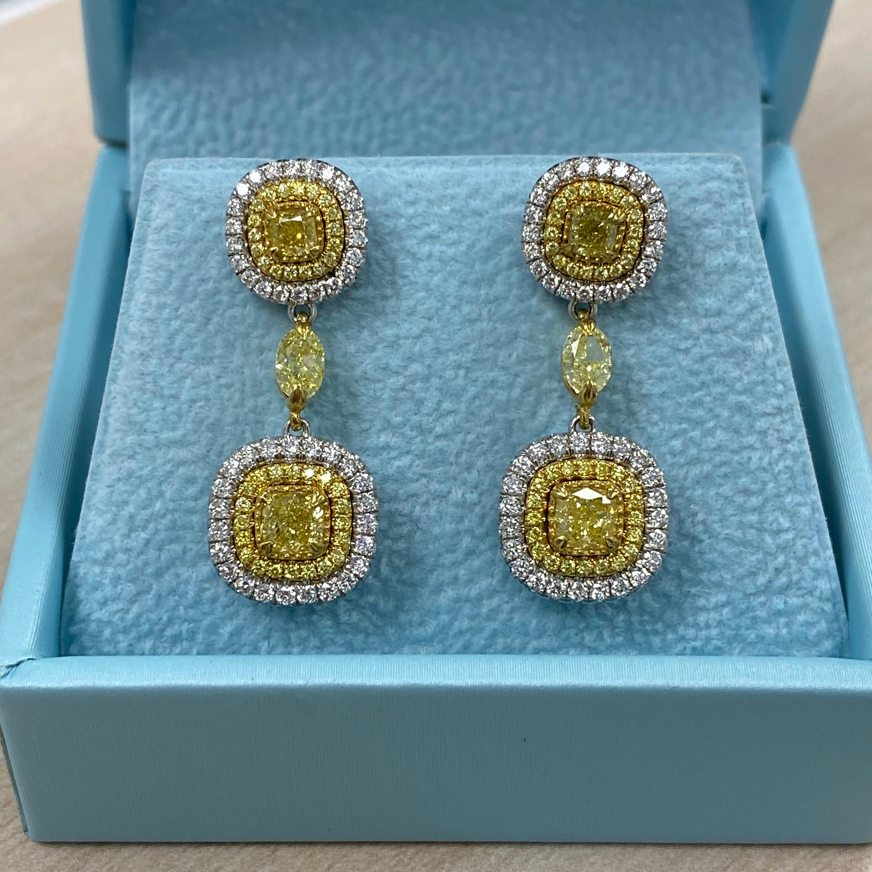 2.84CT Fancy Yellow Cushion Diamond Drop Ohrringe 14k Weißgold, Brautschmuck im Zustand „Neu“ im Angebot in New York, NY