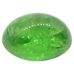 grenat tsavorite vert cabochon ovale de 2,84 carats, non chauffé