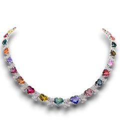 $285, 000 18KT Gold Magnificent GIA 72CT Natural Heart Sapphire Diamond Necklace
