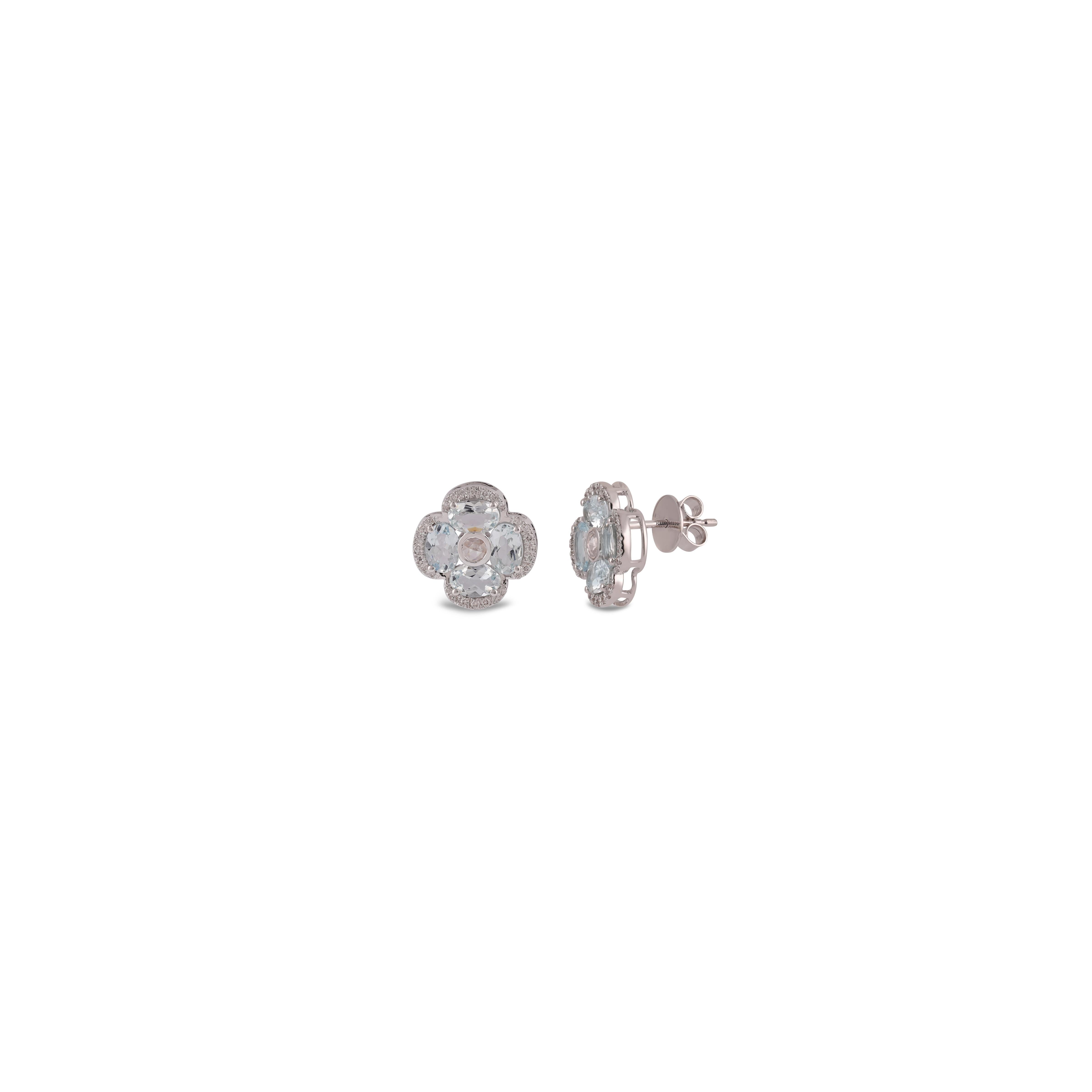 Modern 2.85 Carat Aquamarine, Rose Cut & Round Diamond Stud Earrings 18k White Gold For Sale