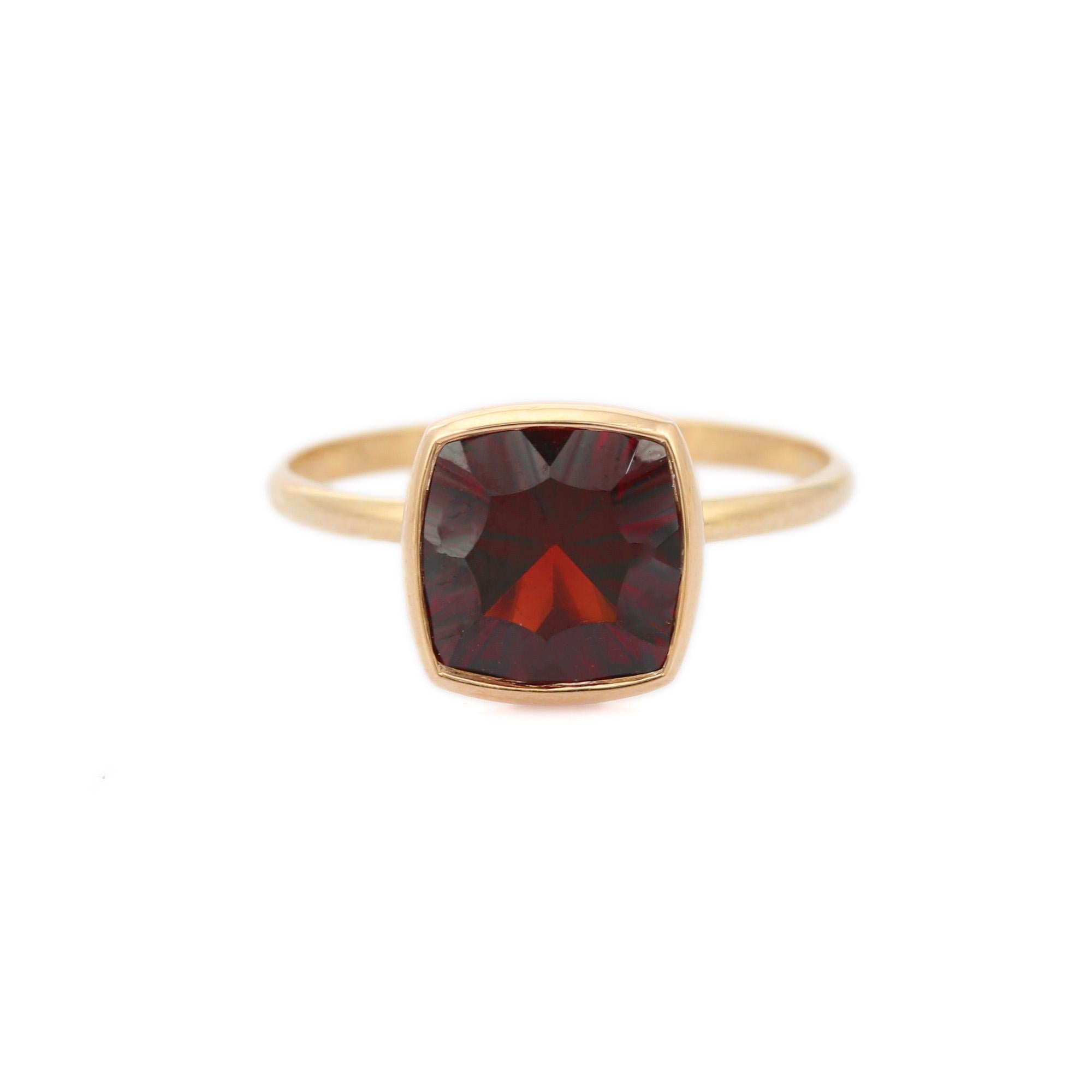 For Sale:  2.85 Carat Garnet Solitaire Ring in 14K Yellow Gold 4