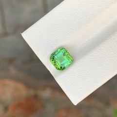 2.85 Carat Natural Bright Green Loose Tourmaline Cushion Shape Gem For Jewellery