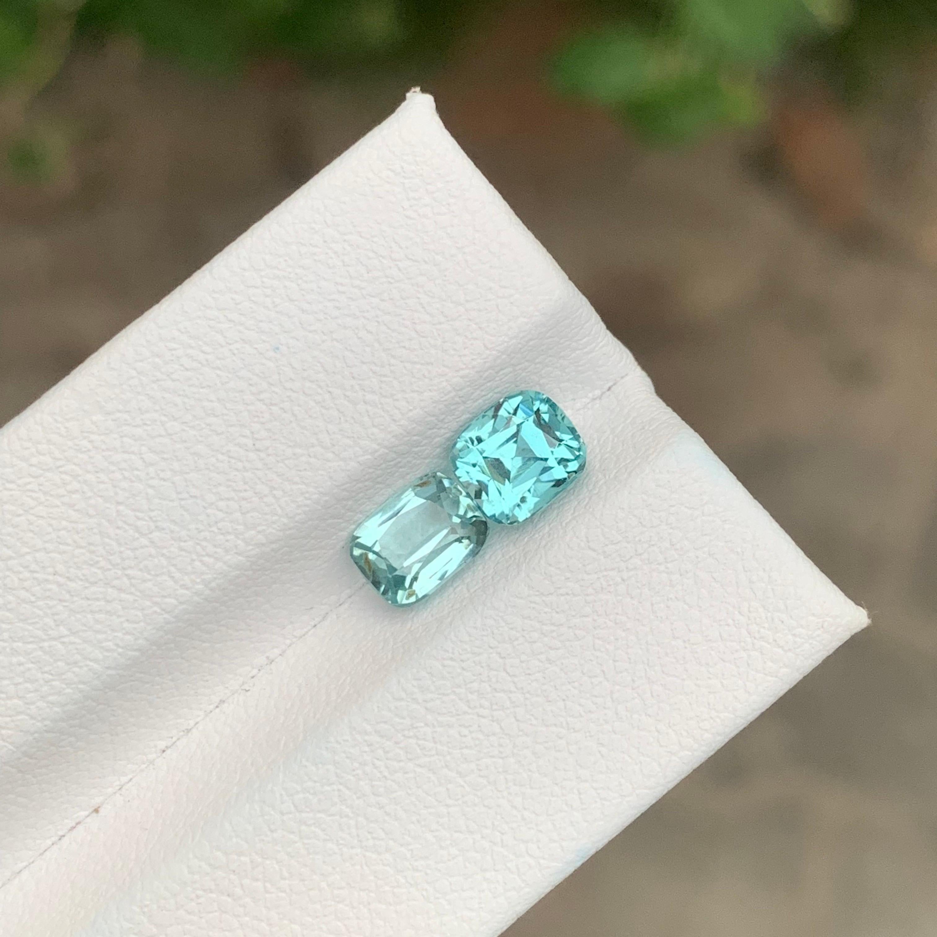Tormalina sfaccettata

Peso: 2,85 Carati
Dimensioni: 6,3 x 5,6 x 5,9 mm e 
                    6.6 x 5.0 x 4.2 Mm 
Colore: Verde acqua 
Origine: Afghanistan
Trattamento: Non
Certificato: Su richiesta del cliente


La tormalina è una gemma