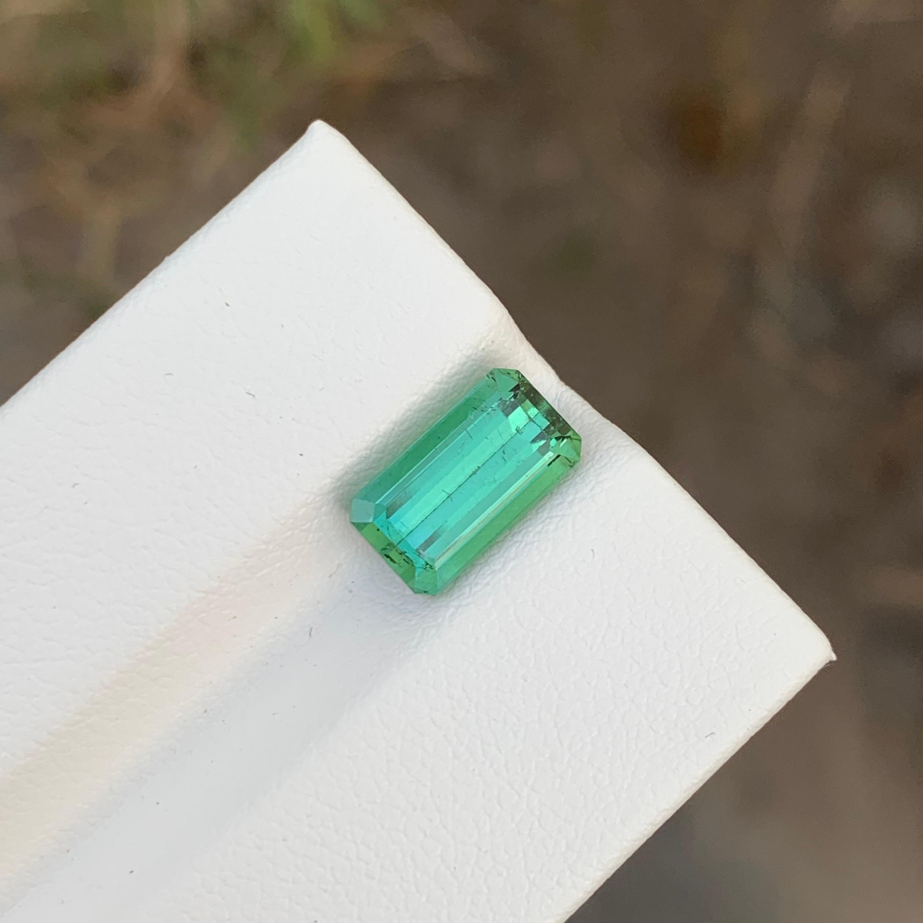 2.85 Carat Natural Loose Mint Tourmaline Emerald Shape Gem For Ring  For Sale 4
