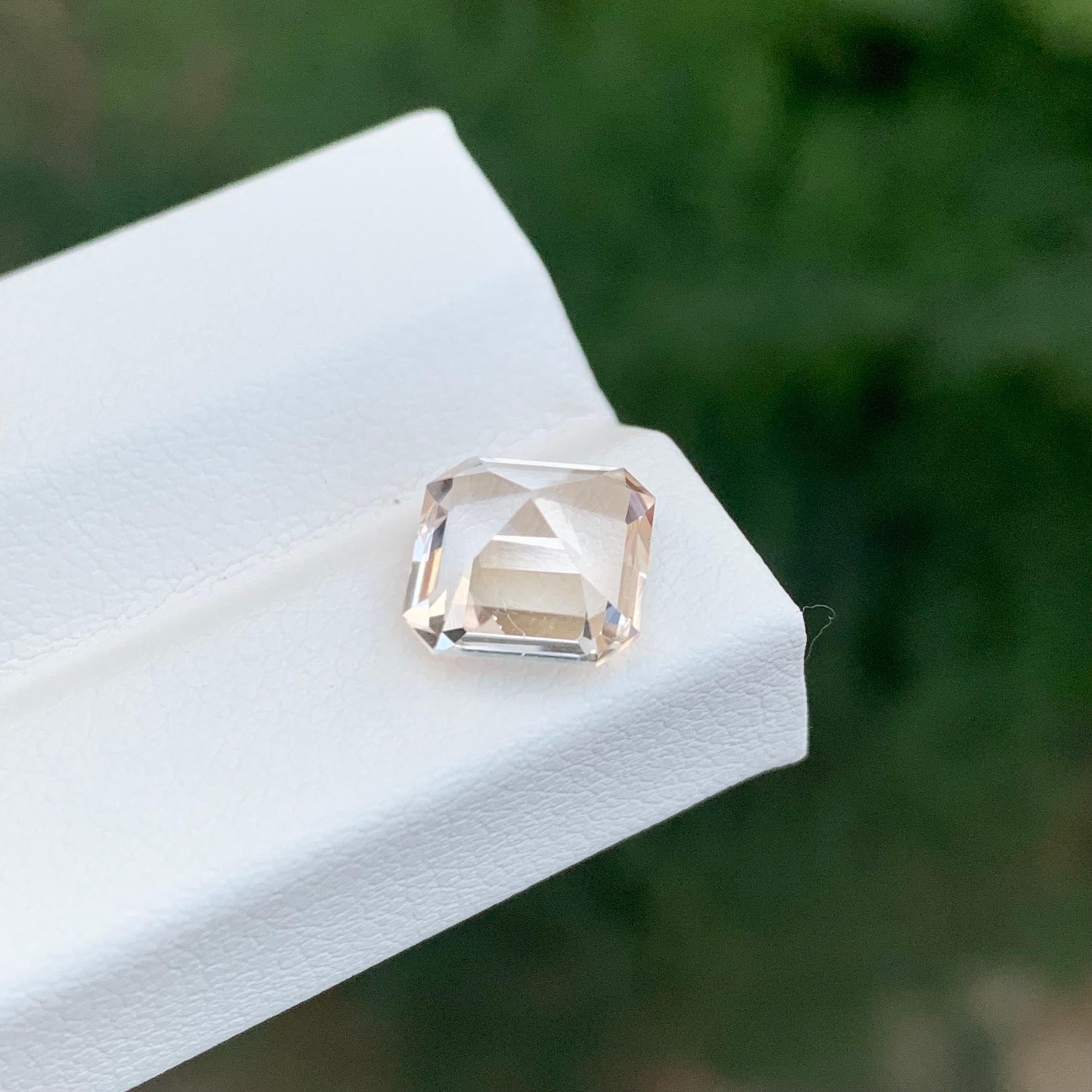 2.85 Carat Natural Loose Golden Topaz Asscher Cut Gemstone For Sale 1