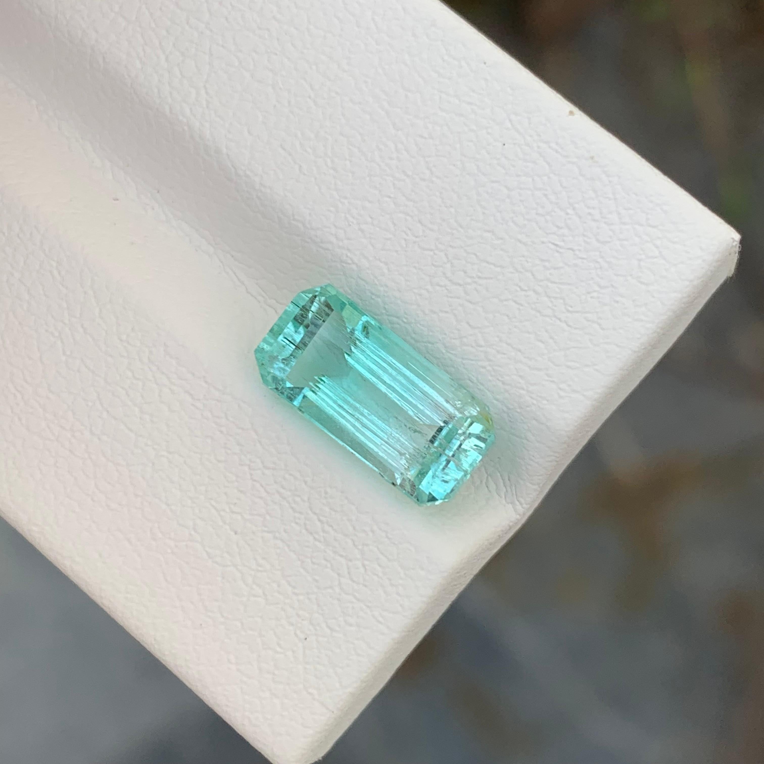 2.85 Carat Natural Loose Light Green Emerald From Chitral, Pakistan  In New Condition For Sale In Peshawar, PK