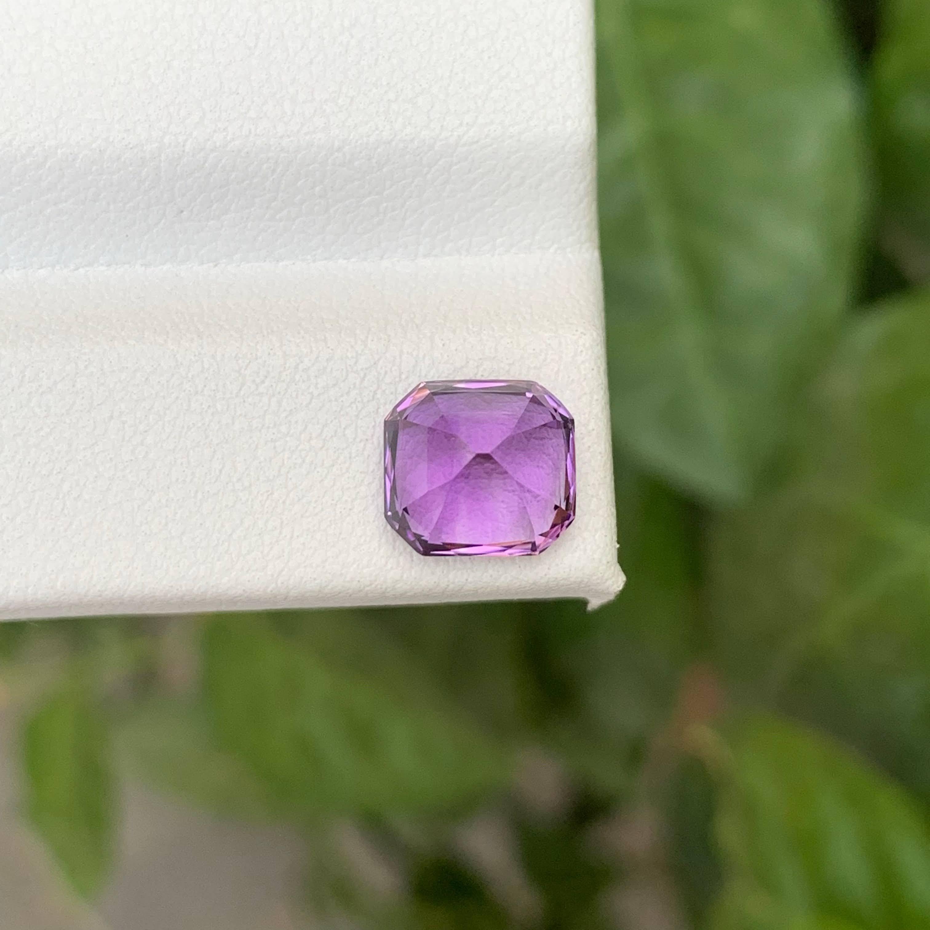2.85 carati di pietra ametista viola naturale sciolta con taglio a cuscino Gemma brasiliana In condizioni Nuovo in vendita a Bangkok, TH