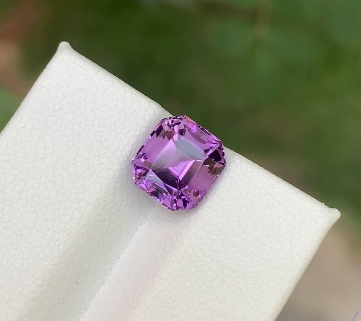 2.85 carati di pietra ametista viola naturale sciolta con taglio a cuscino Gemma brasiliana in vendita 2