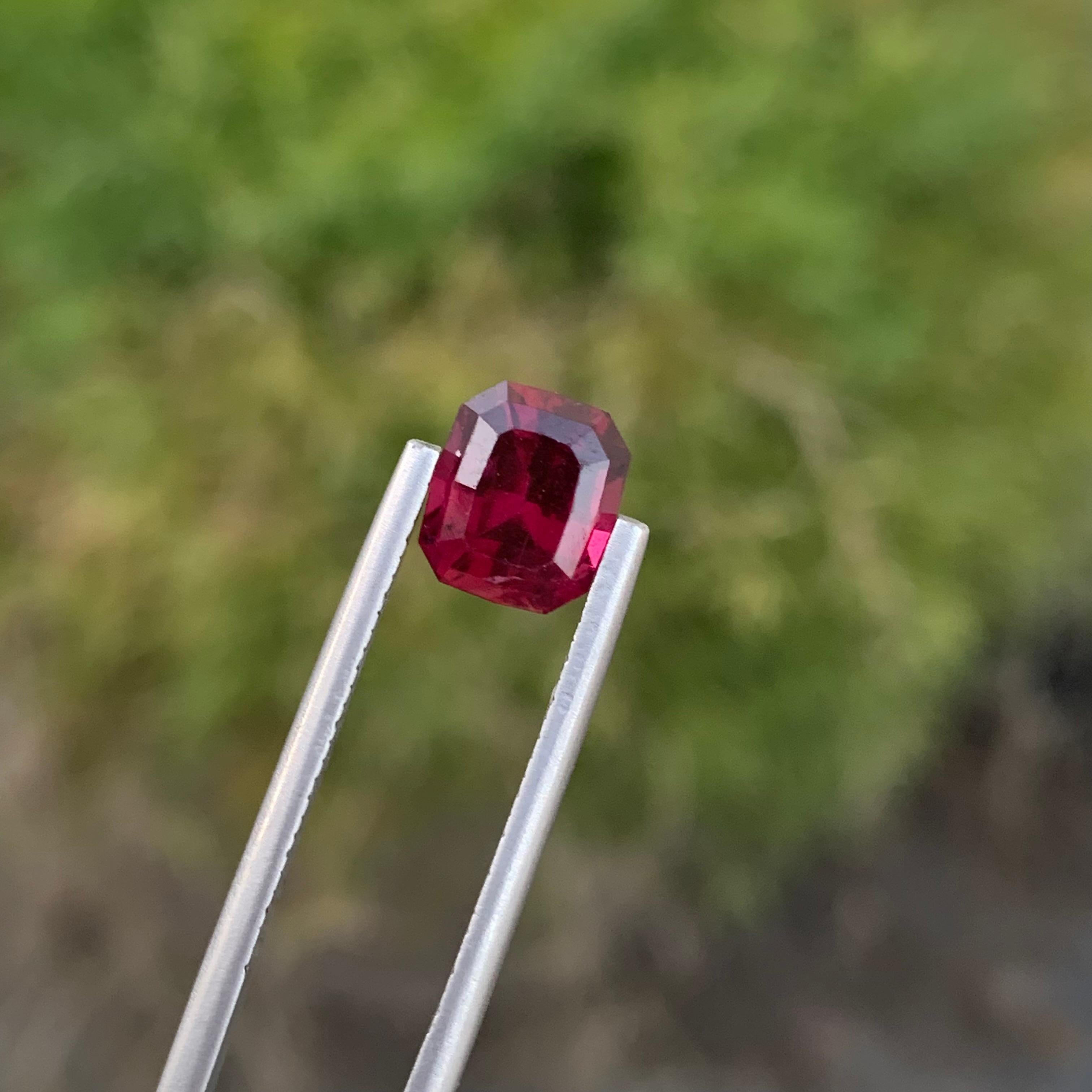 Loose Rhodolite Garnet
Weight: 2.85 Carats
Dimension: 8.1 x 6.4 x 5.3 Mm
Colour: Red
Origin: Africa
Treatment: Non
Shape : Emerald 

Rhodolite garnet, a gemstone celebrated for its enchanting reddish-purple hues, occupies a special place in the