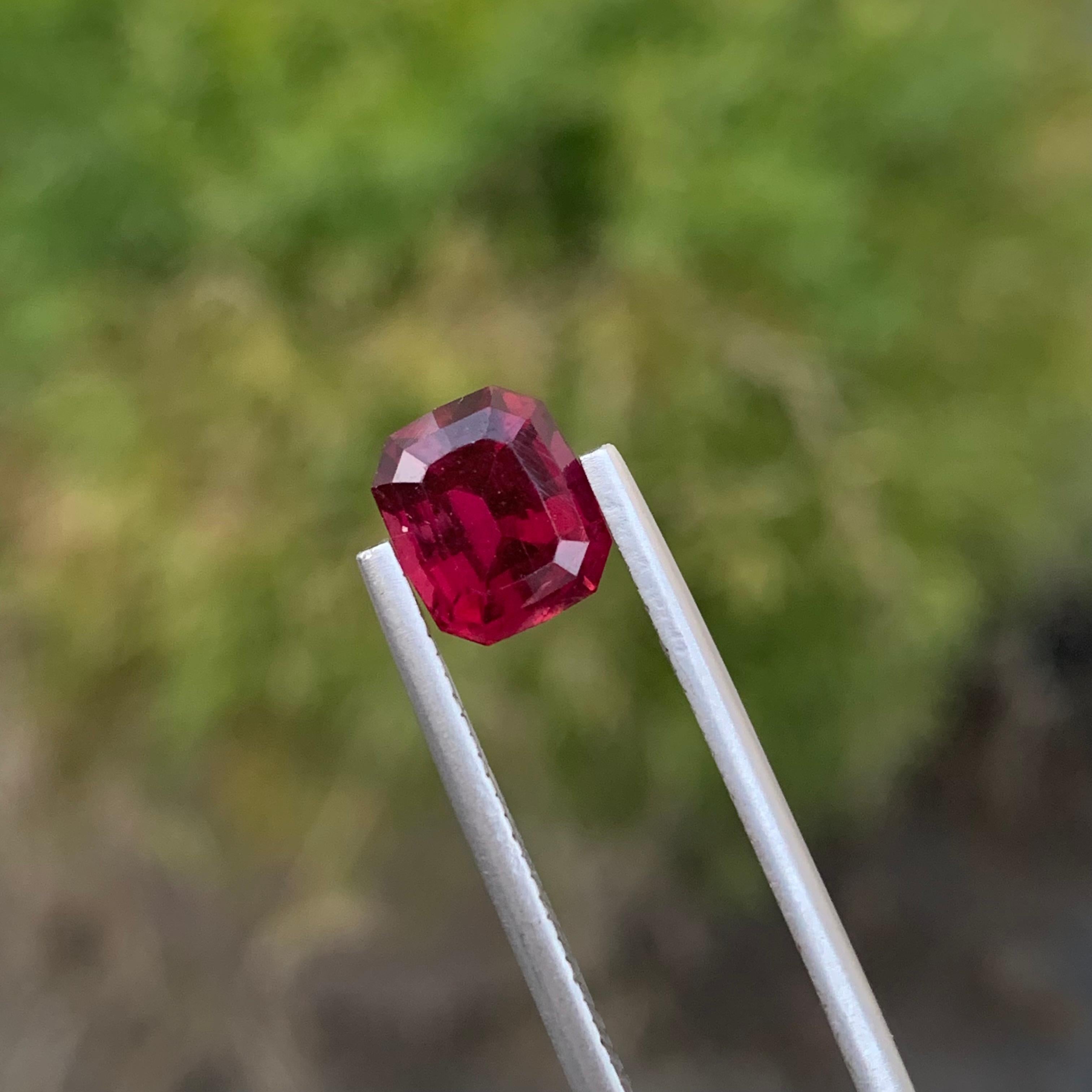 Emerald Cut 2.85 Carat Natural Loose Rhodolite Garnet Emerald Shape Gem For Jewellery For Sale