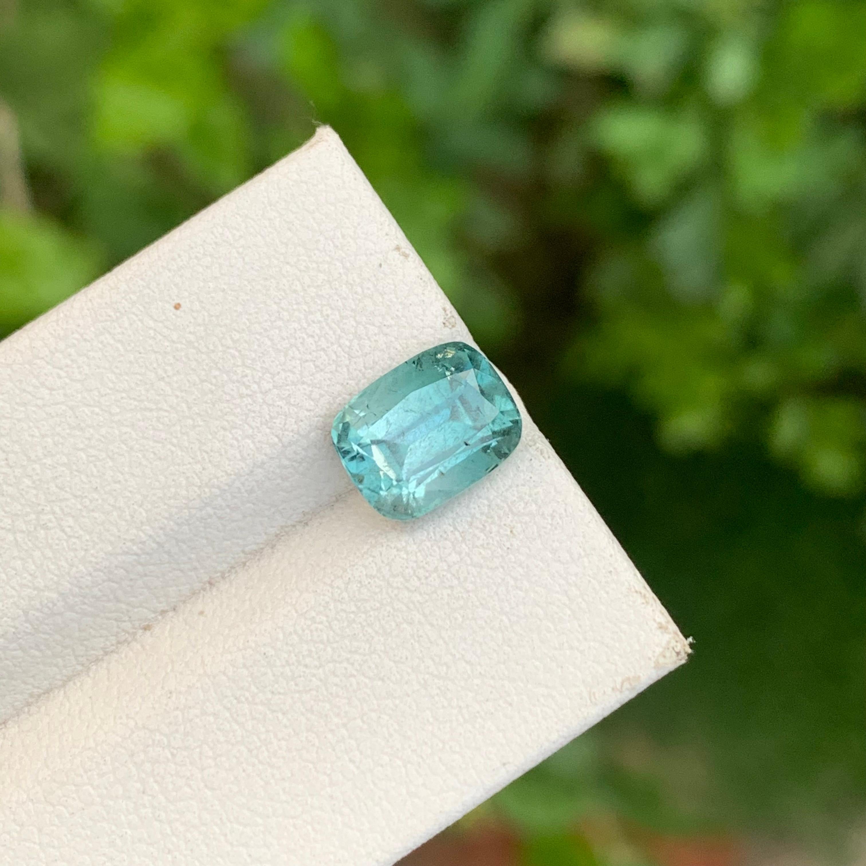 2.85 quilates de turmalina de mar natural suelta en forma de cojín para joyería Corte cojín en venta