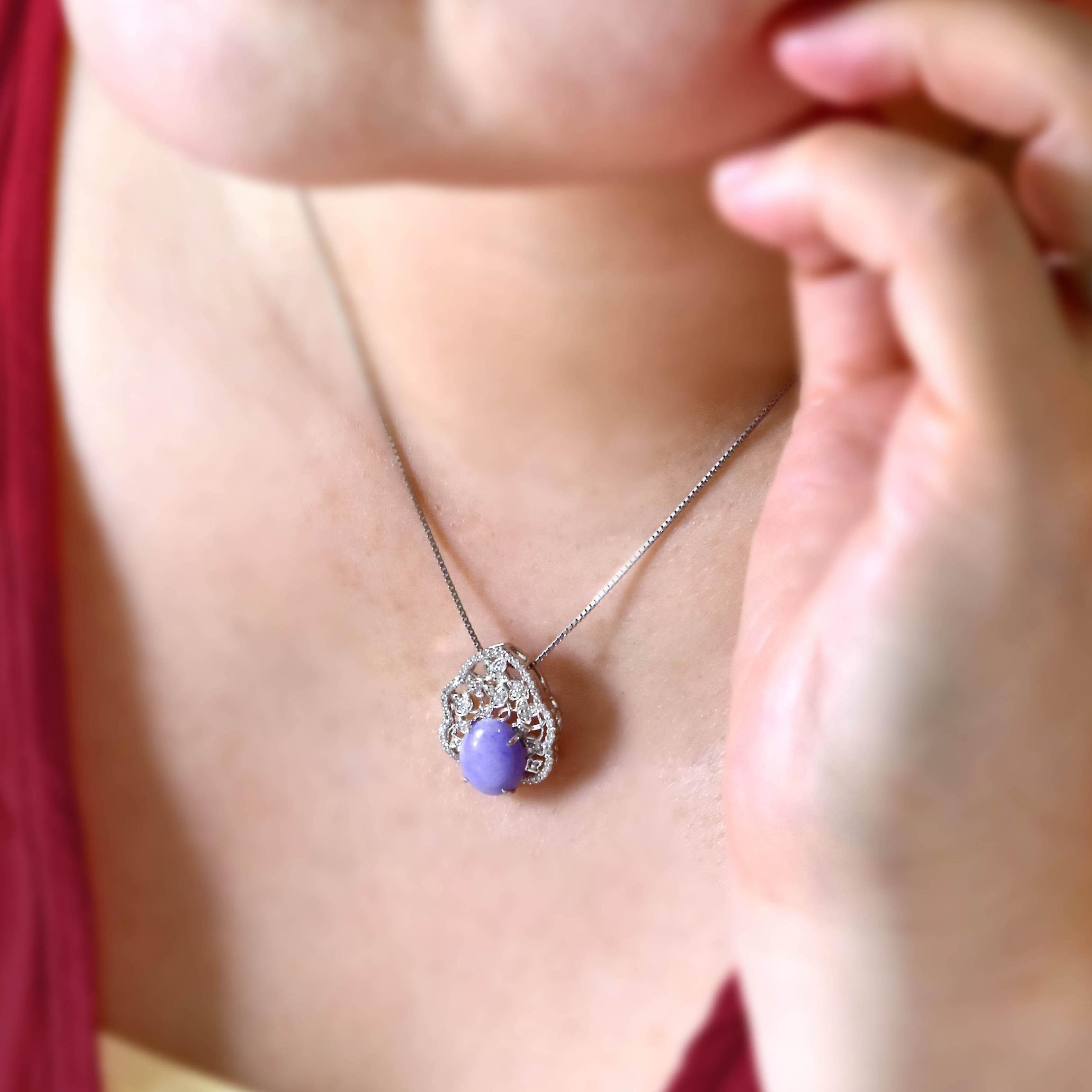 2.85 Carat Natural Type A Lavender Jade and Diamond Pendant Made in Platinum For Sale 4