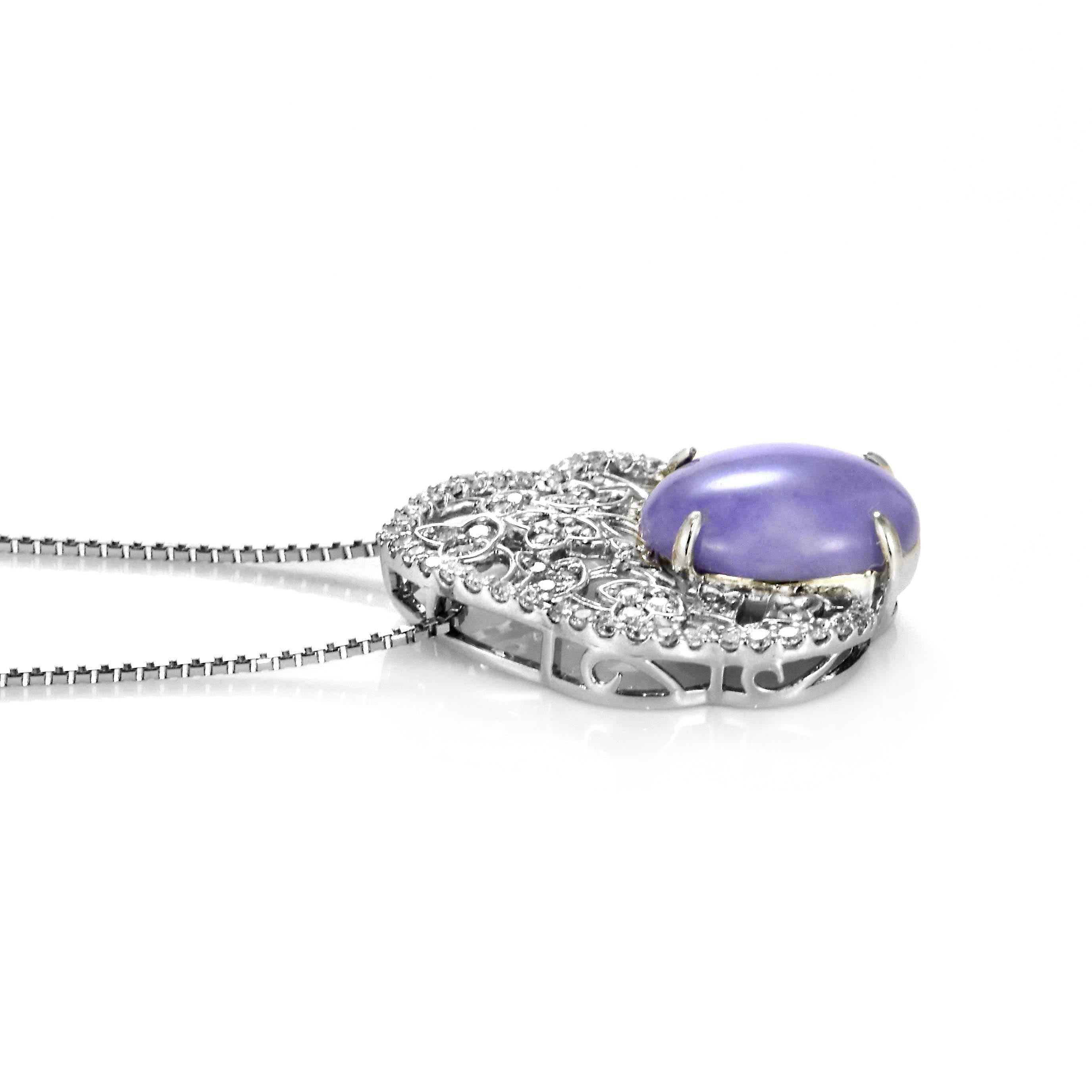 2.85 Carat Natural Type A Lavender Jade and Diamond Pendant Made in Platinum For Sale 1