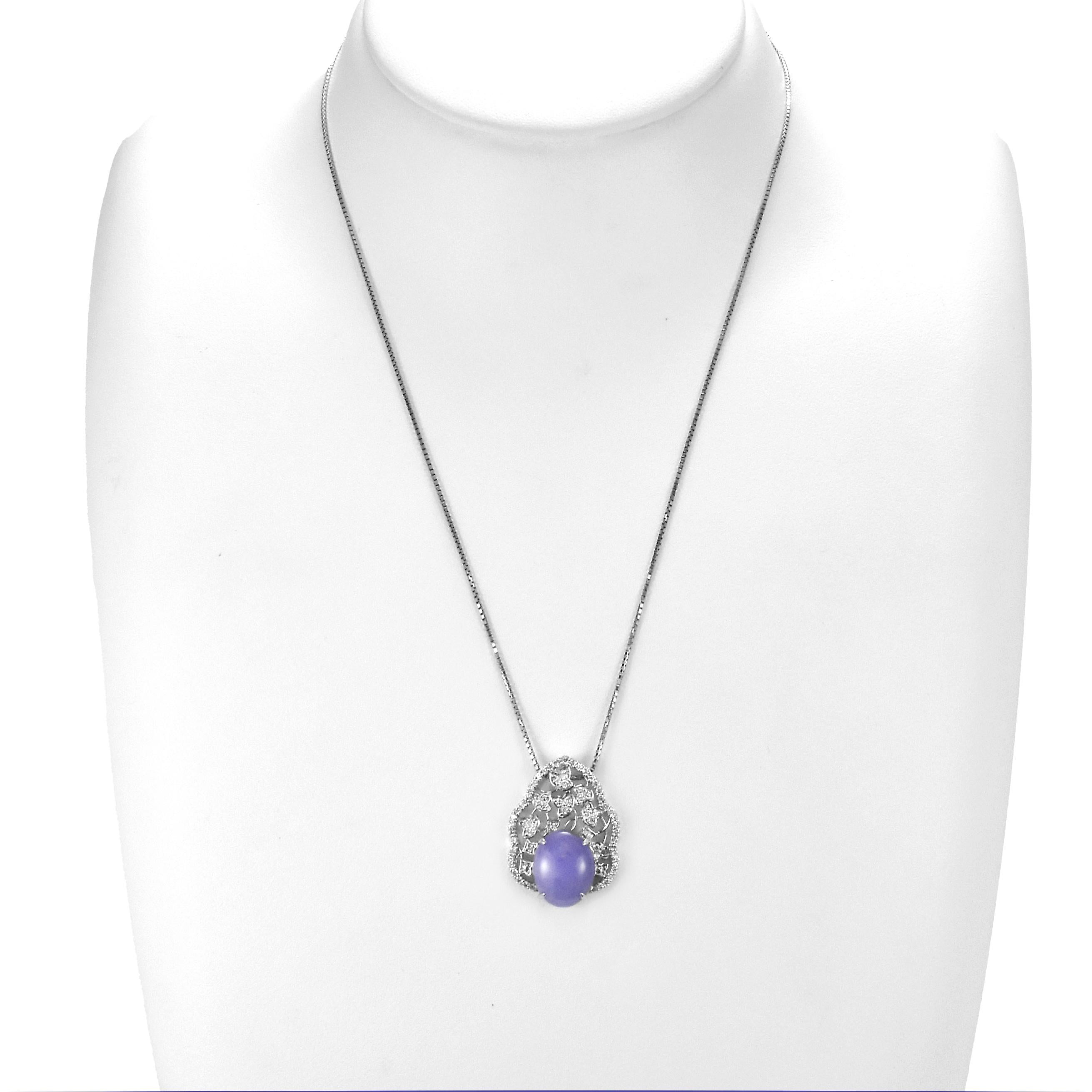 2.85 Carat Natural Type A Lavender Jade and Diamond Pendant Made in Platinum For Sale 2