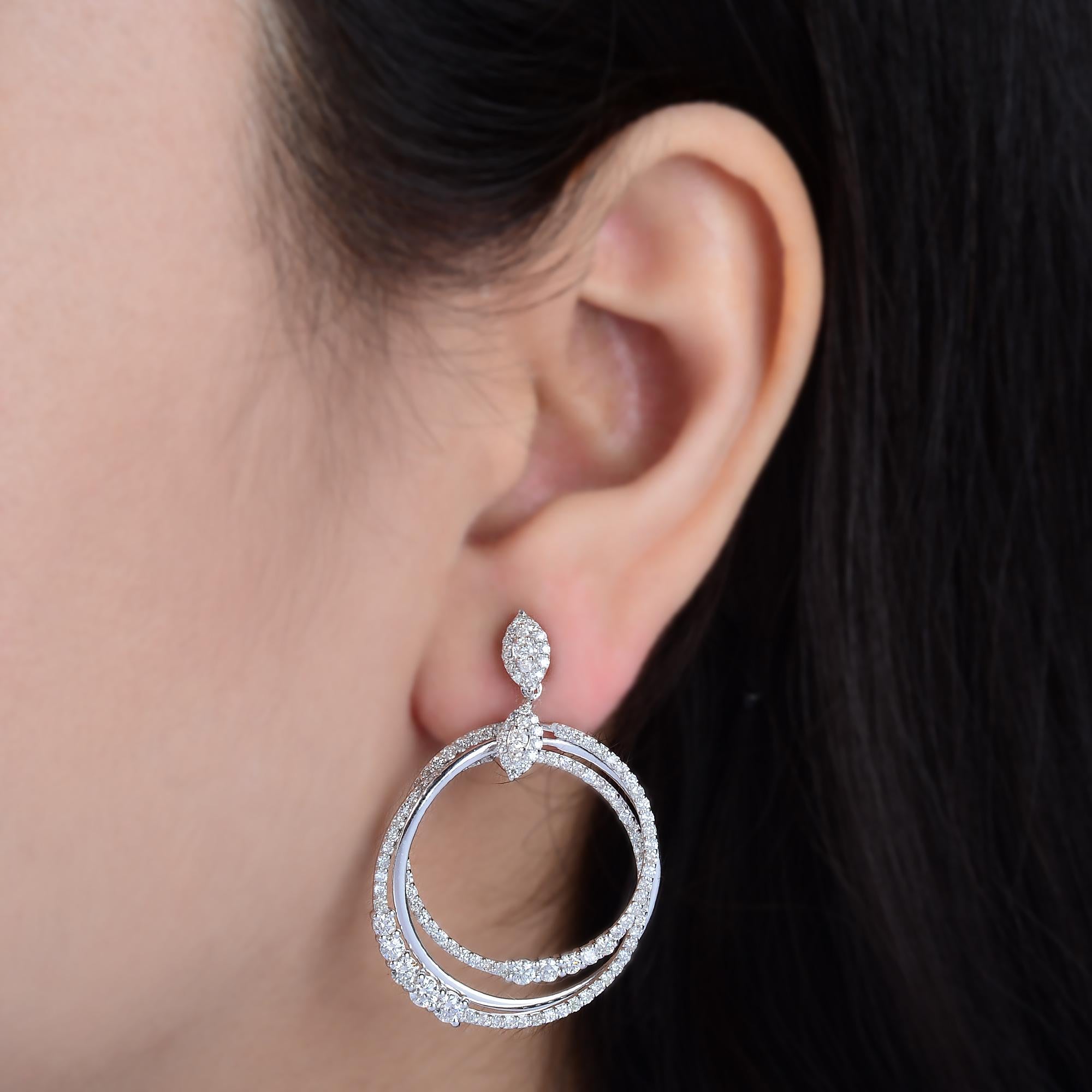 Taille ronde 2.85 Carat SI Clarity HI Color Diamond Triple Circle Dangle Earrings 14k Gold en vente