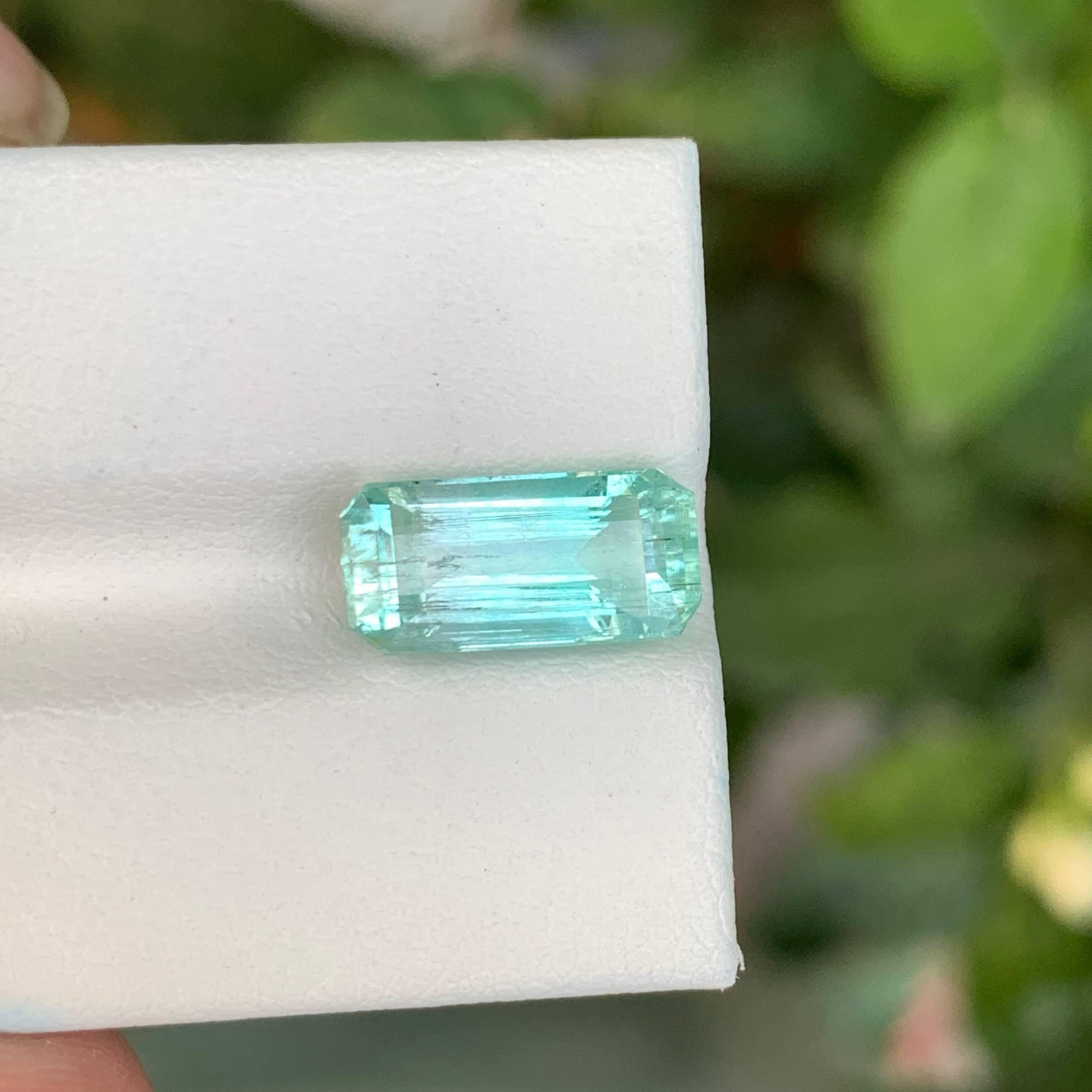da uomo o donna 2.85 carats Loose Emerald Stone Emerald Cut Natural Afghan Gemstone in vendita