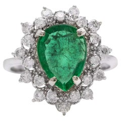 2.85 Carats Natural Emerald and Diamond 14K Solid White Gold Ring