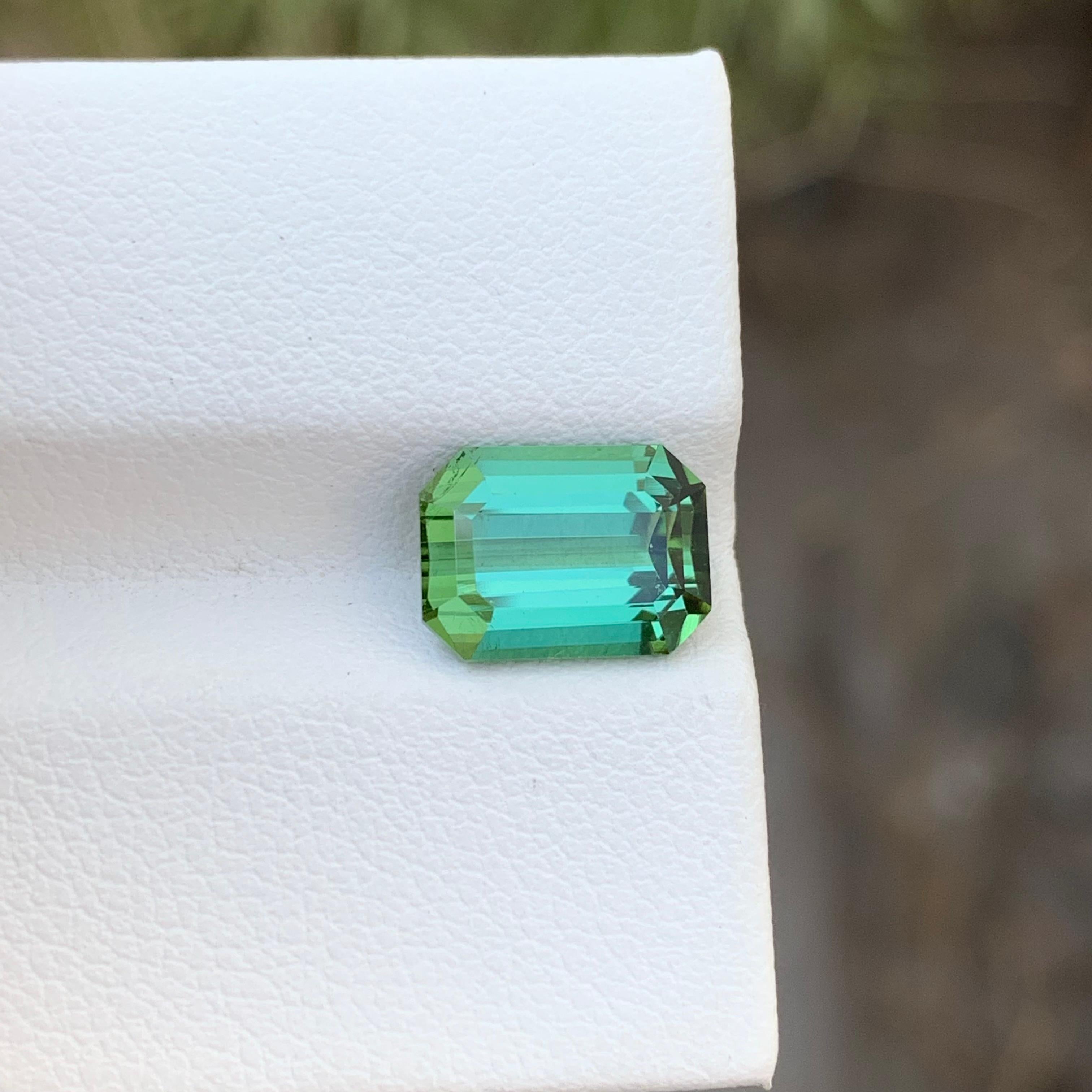 2.85 Carats Natural Loose Emerald Shape Mint Tourmaline Gem For jewellery  For Sale 5