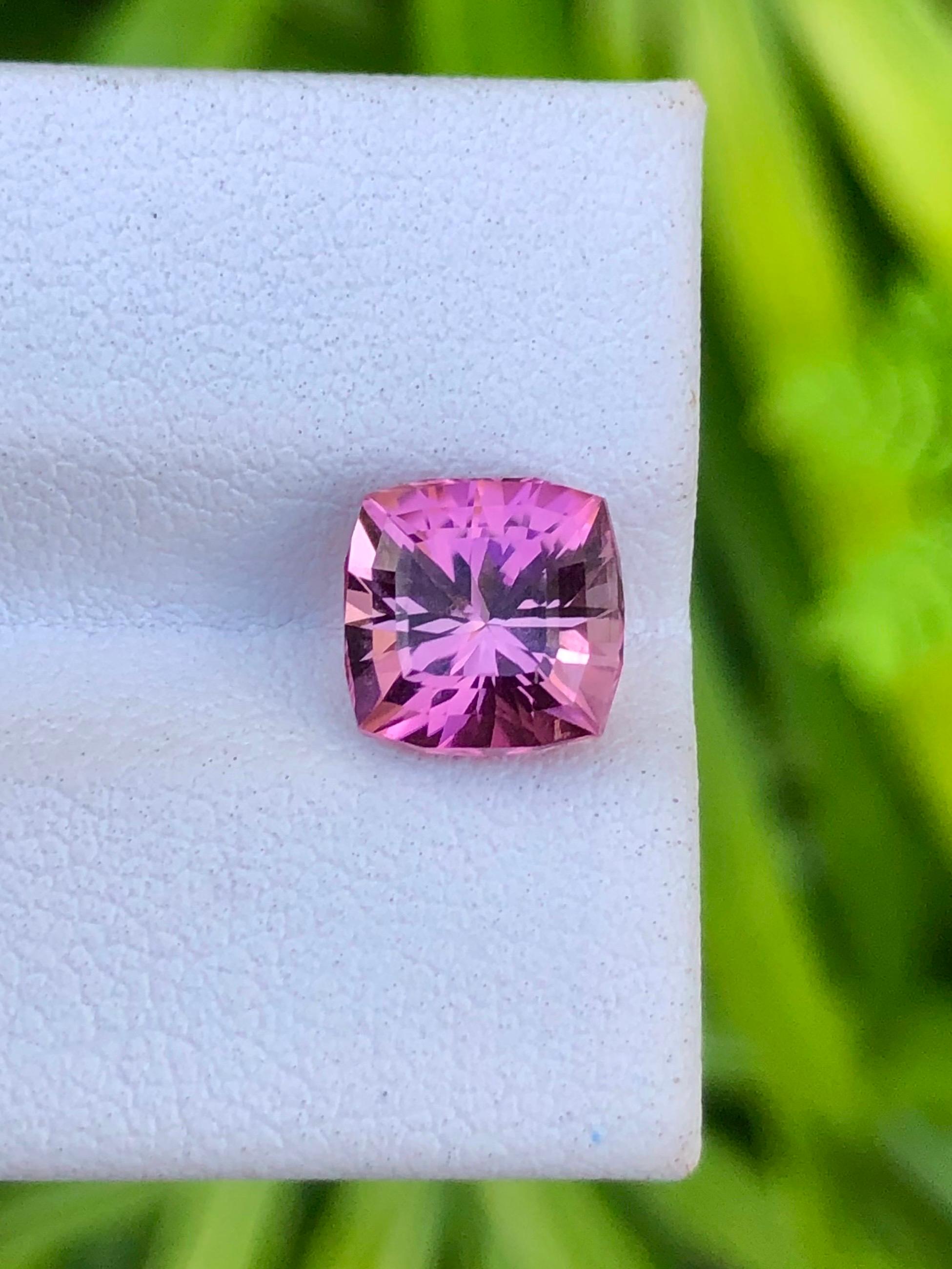 2,85 carati di tormalina rosa naturale, taglio di precisione, chiarezza e pulizia degli occhi in vendita 6