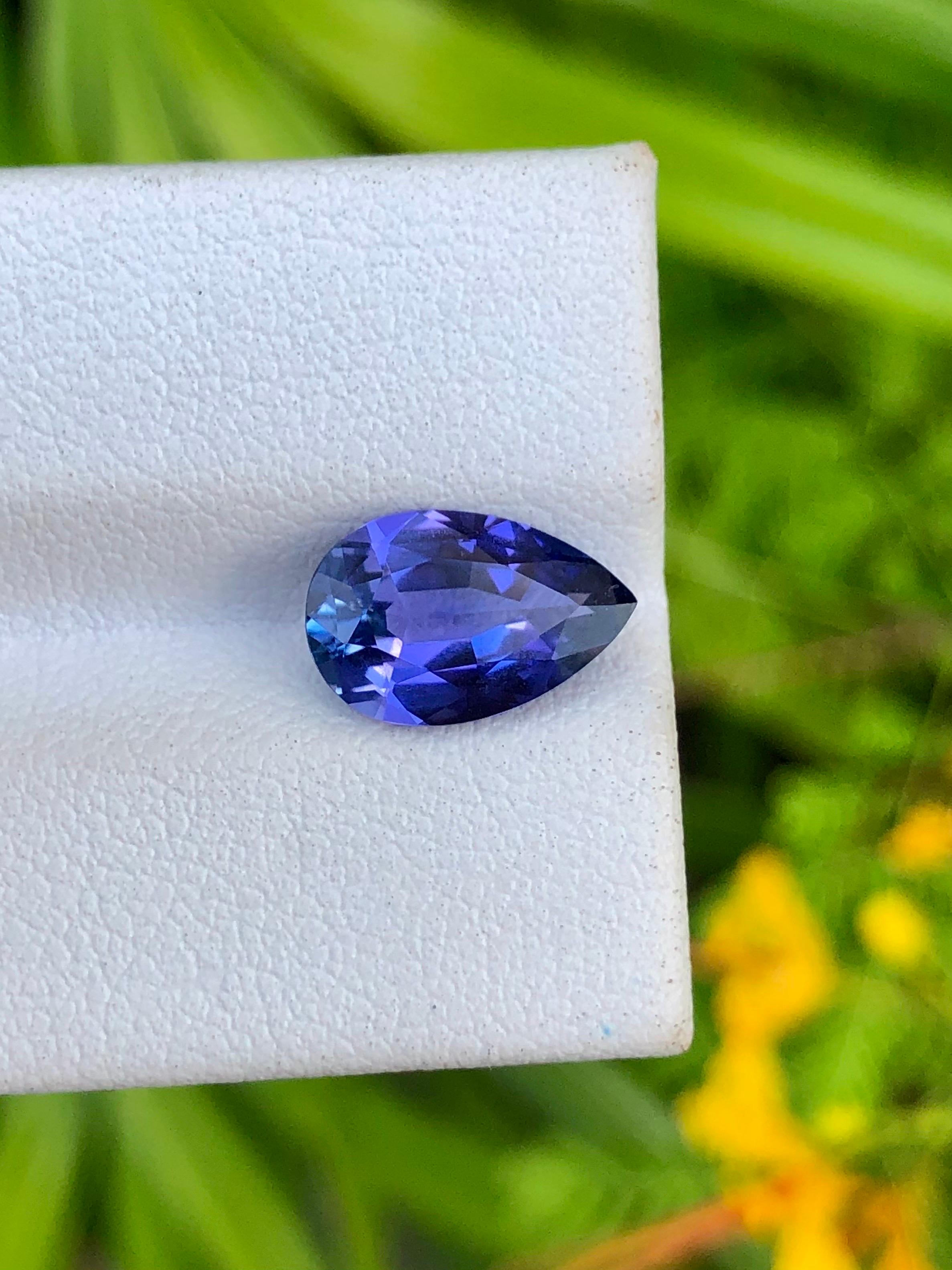 da uomo o donna 2,85 carati di tanzanite naturale non riscaldata Pietra preziosa tagliata di precisione Qualità occhio pulito in vendita
