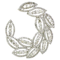 2.85 cts of White Diamond Pendant