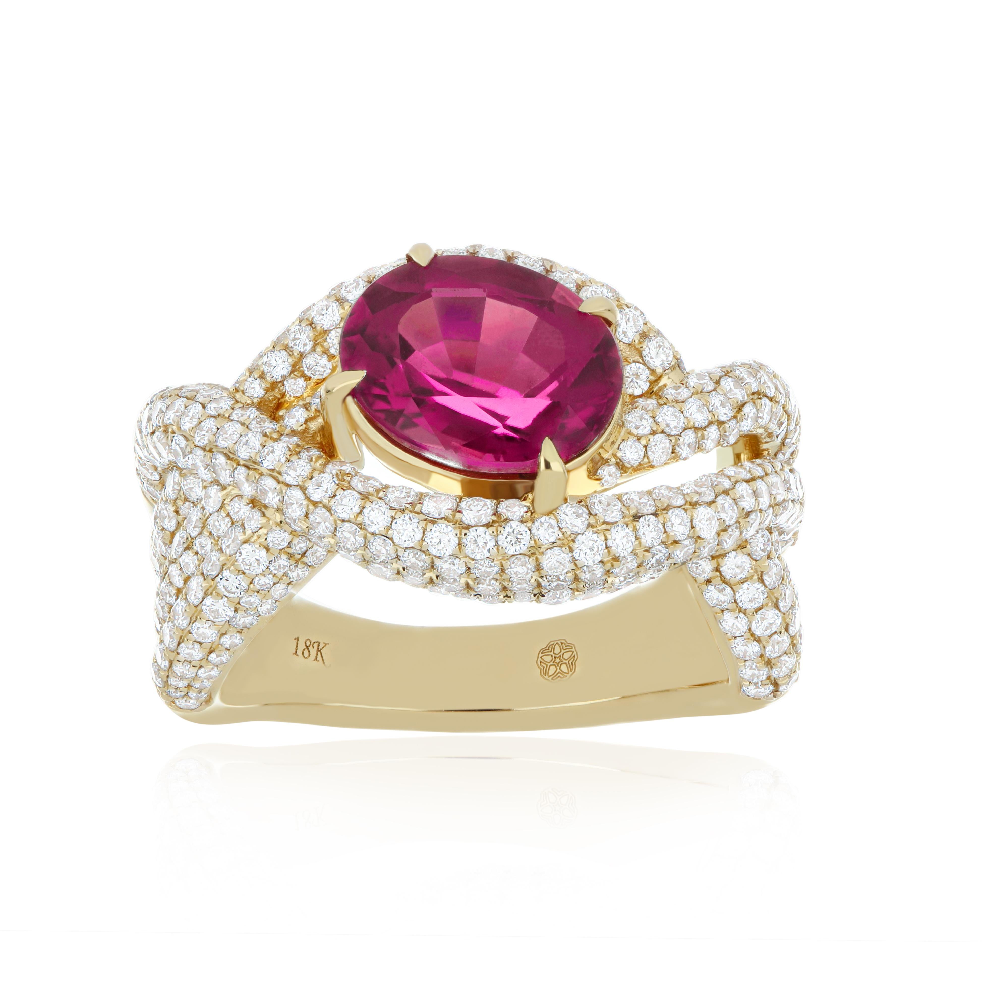 2.85 CT's Rubellite & Diamond Ring in 18 karat Yellow Gold Hand-crafted Ring For Sale 3