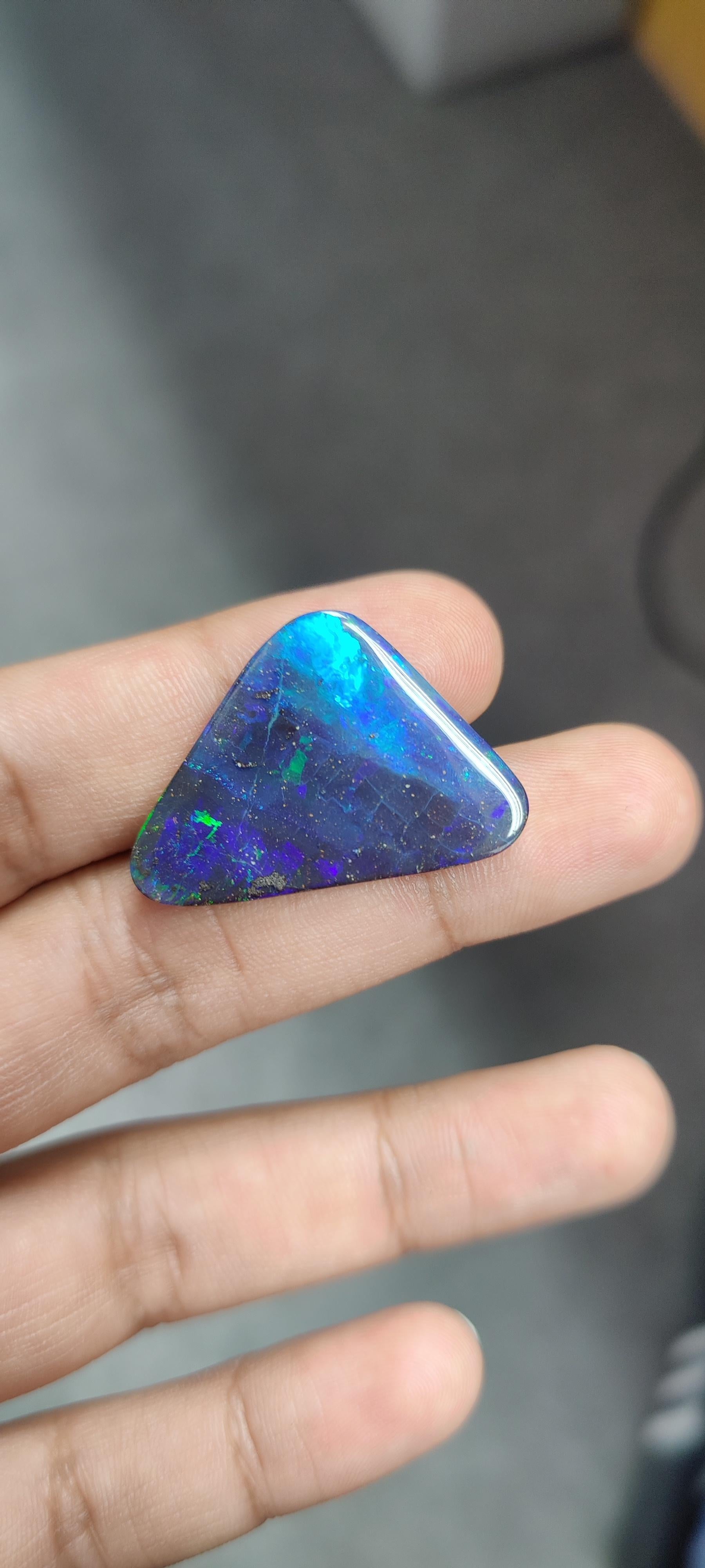 Edoardiano Opale nero da 28,57 carati in vendita