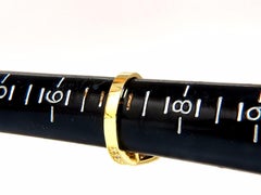 2,85 Karat Diamantring mit natürlichem, birnenförmigem Brillantschliff in Smaragdform, 14 Karat, G/Vs + Fancy Yellows*