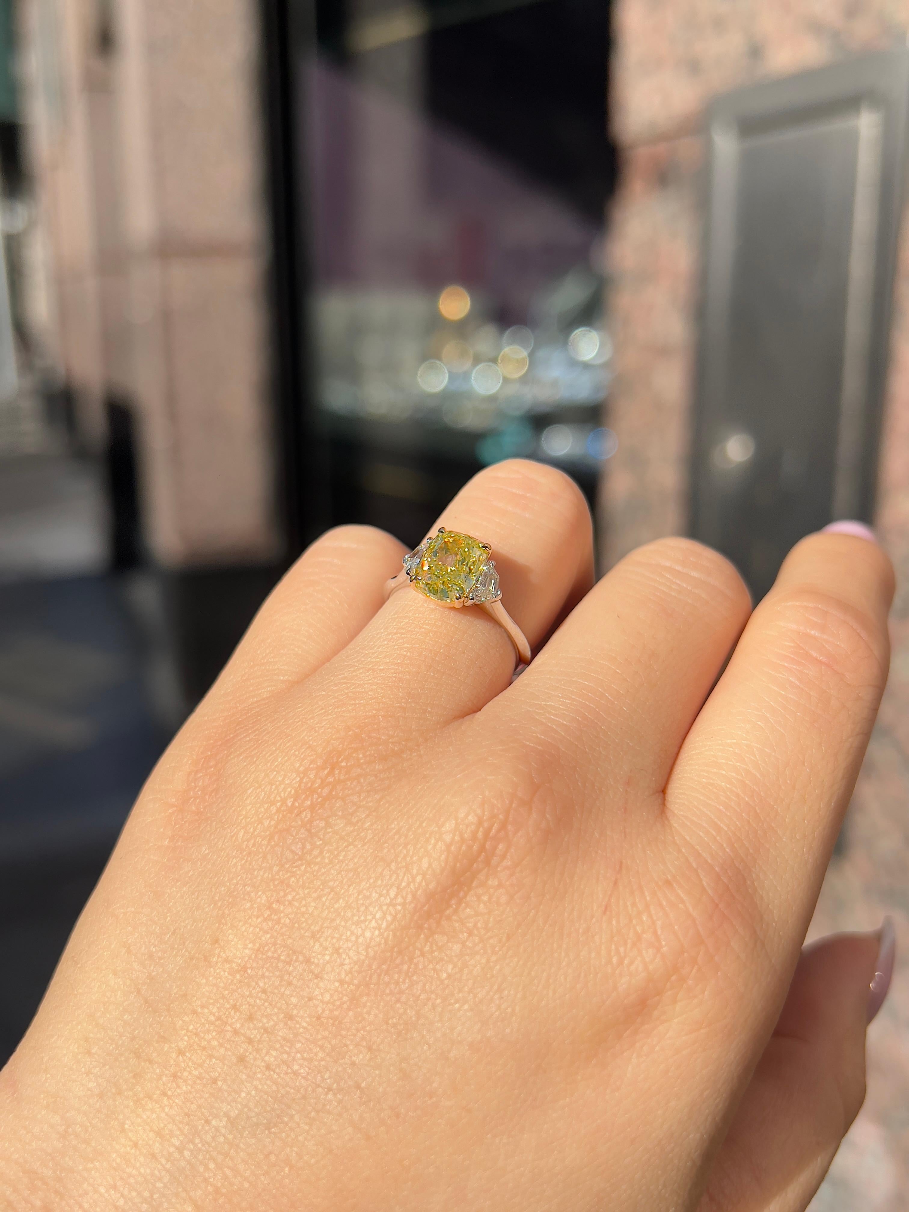 2.85CT Total Weight Fancy Intense Yellow Diamond Ring, GIA Cert For Sale 4