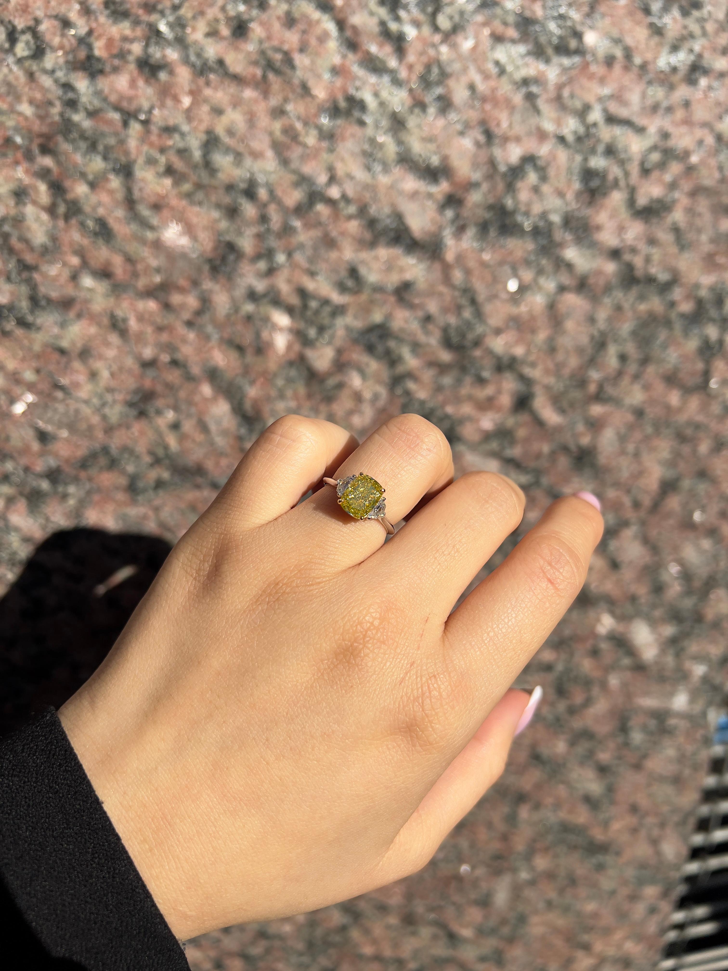 2.85CT Total Weight Fancy Intense Yellow Diamond Ring, GIA Cert For Sale 3