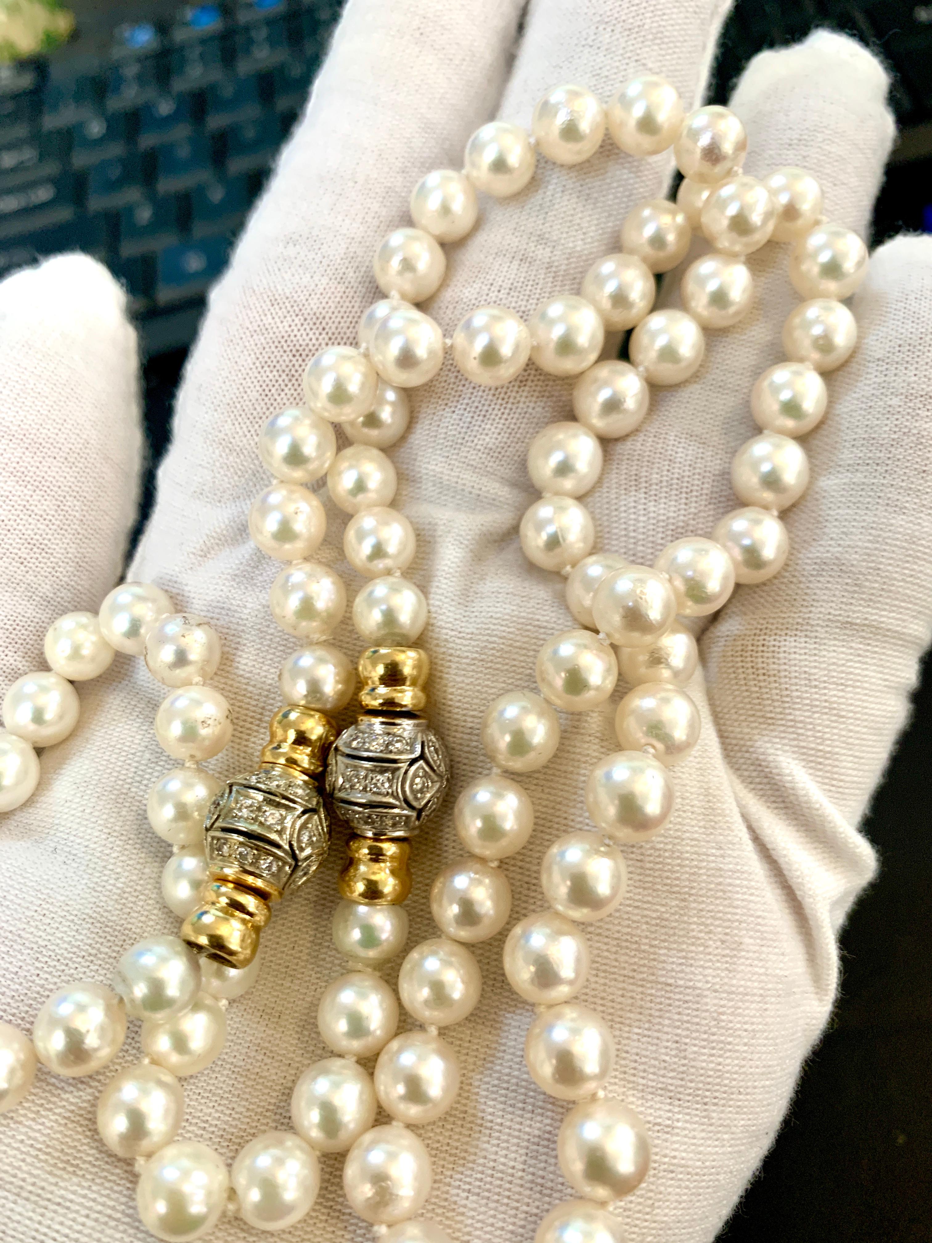286 Akoya Pearls Strand Necklace and Bracelet Set 18 Karat Gold/ Diamond Clasp For Sale 1