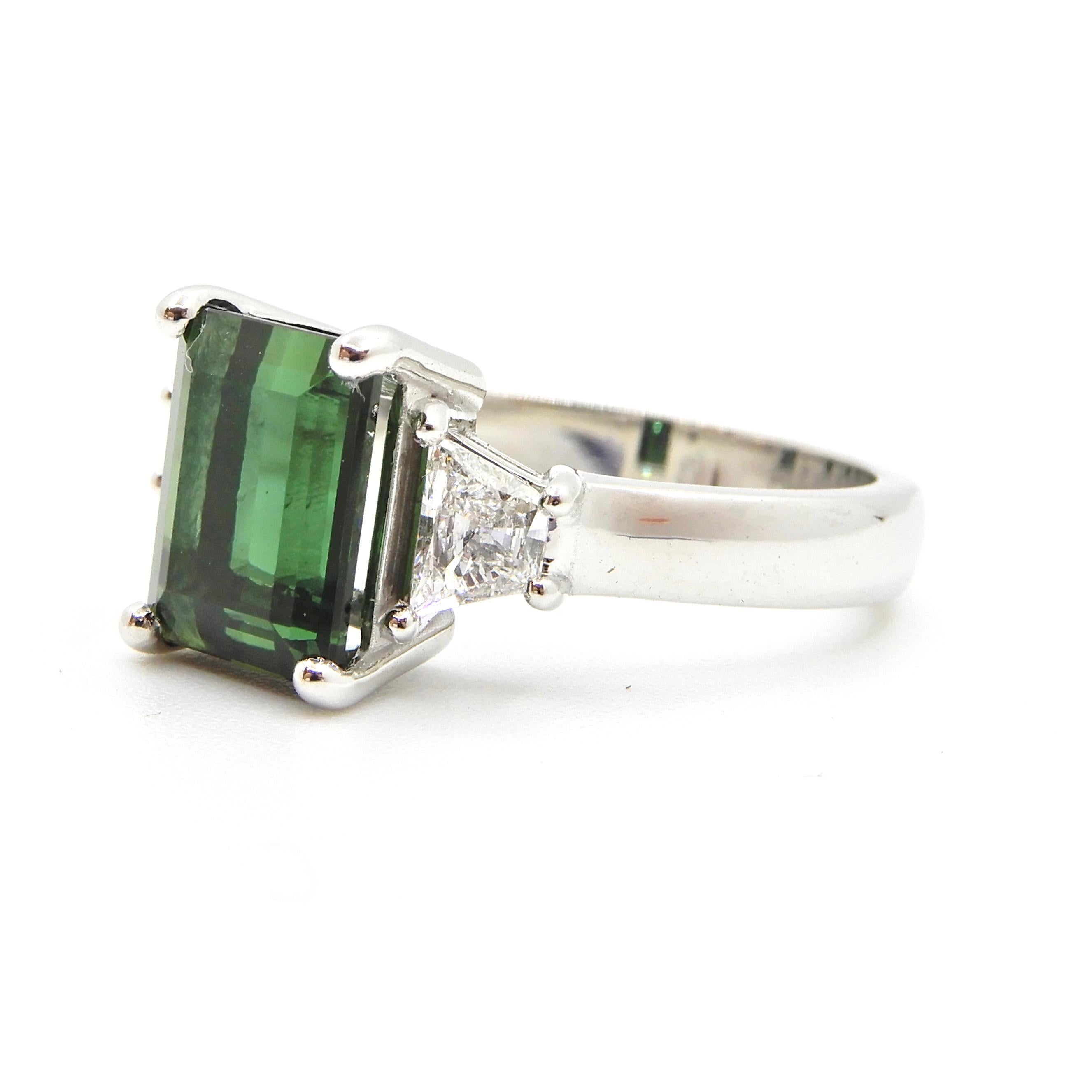Emerald Cut 2.86 Carat Green Tourmaline and Diamond Cocktail Ring For Sale