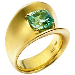 Susan Lister Locke 2.86 Carat Mint Tourmaline Beach Ring Set in 18 Karat Gold
