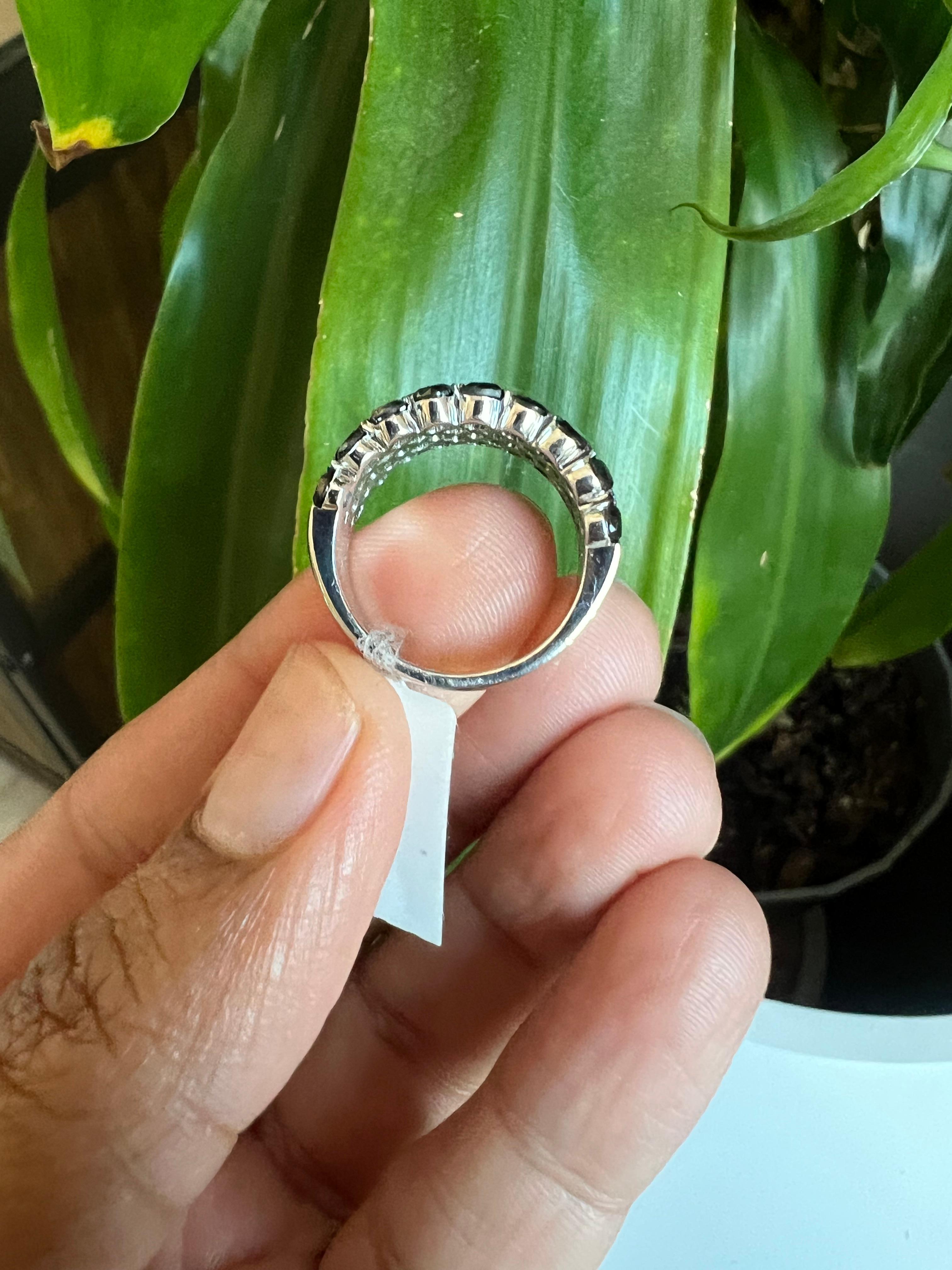 2,86 Karat Natürlicher Schwarzer Diamant 14 Karat Weißgold Band im Zustand „Neu“ im Angebot in Los Angeles, CA
