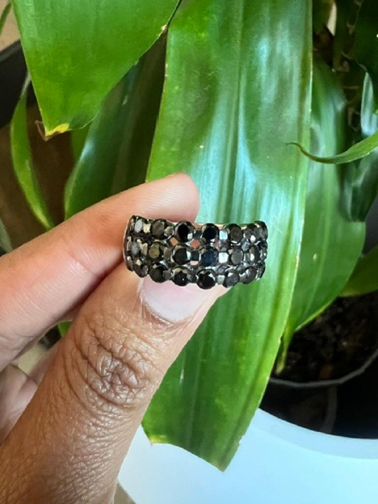 2,86 Karat Natürlicher Schwarzer Diamant 14 Karat Weißgold Band für Damen oder Herren im Angebot