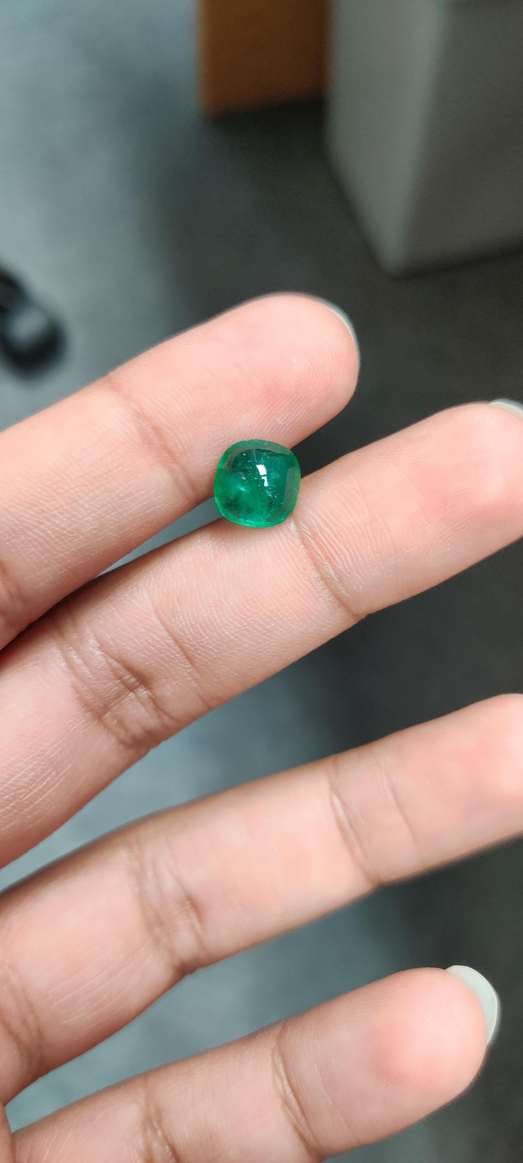 Cabochon 2.86 Carat Sugarloaf Zambian Emerald  For Sale